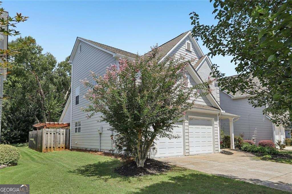 2375 Ashton Drive Property Photo 8