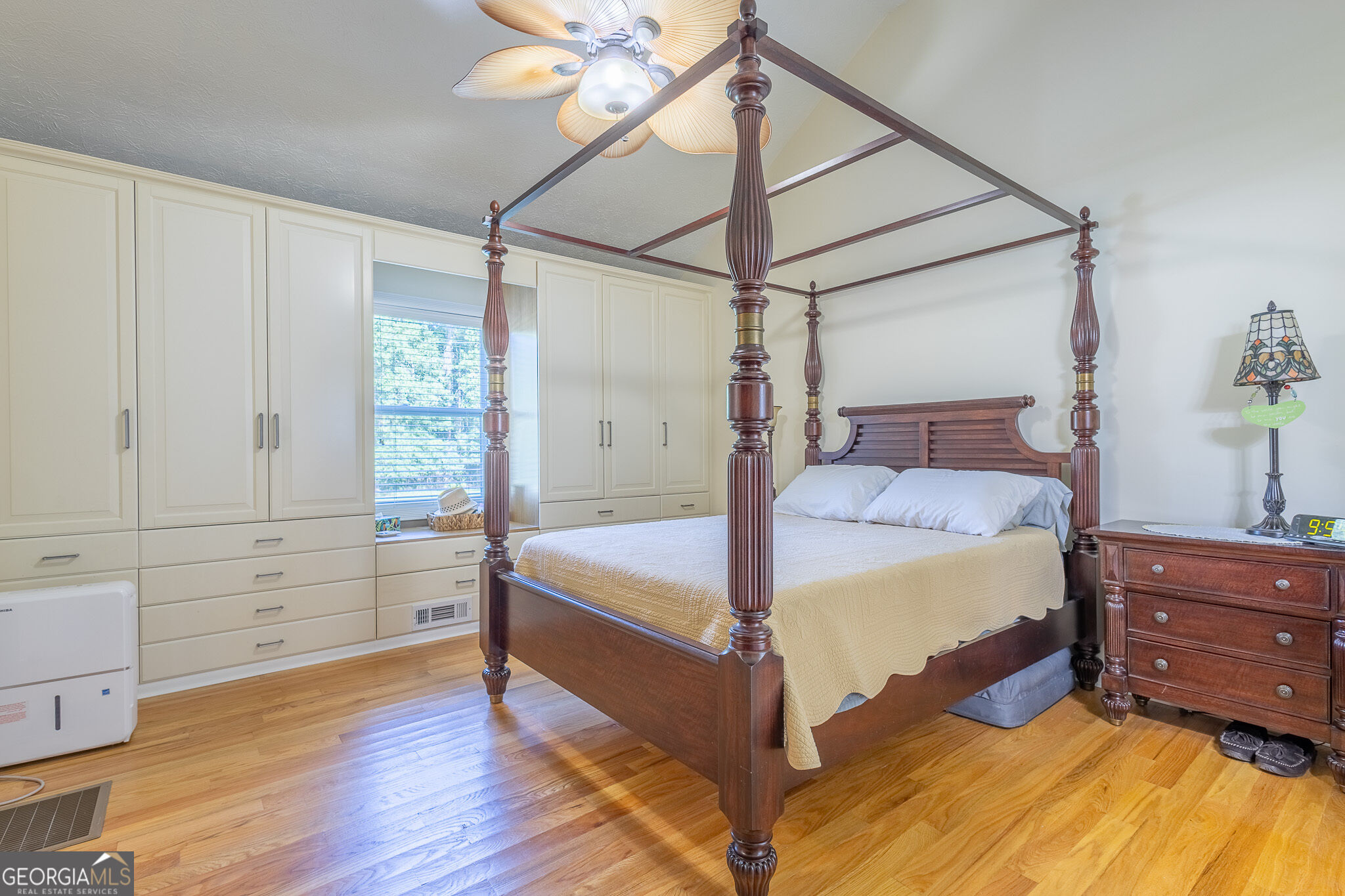 2553 Daniel Road Property Photo 22