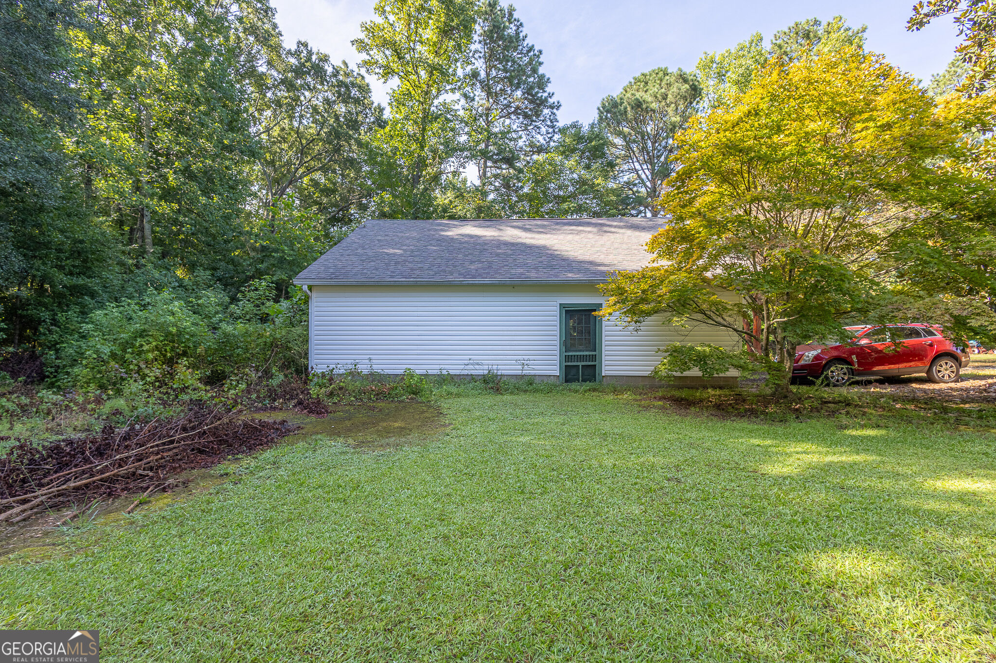 2553 Daniel Road Property Photo 28
