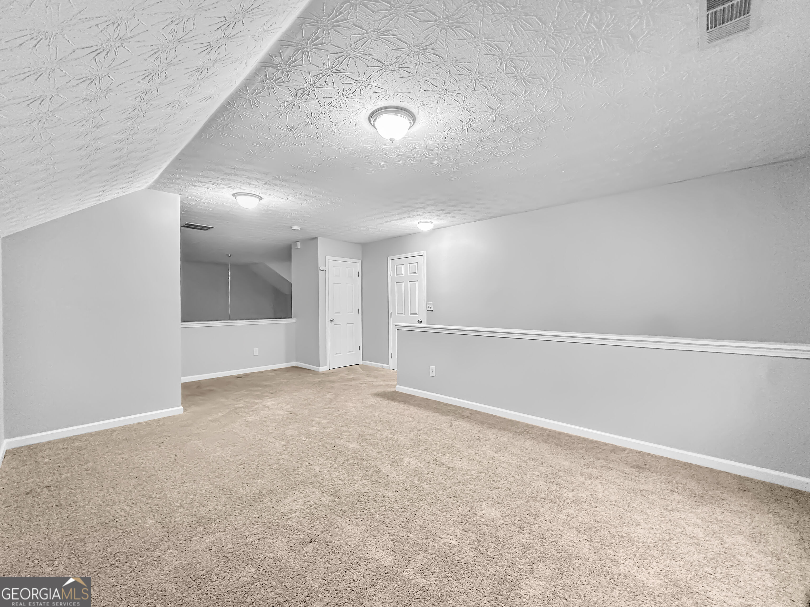 112 Tyler Way Property Photo 9