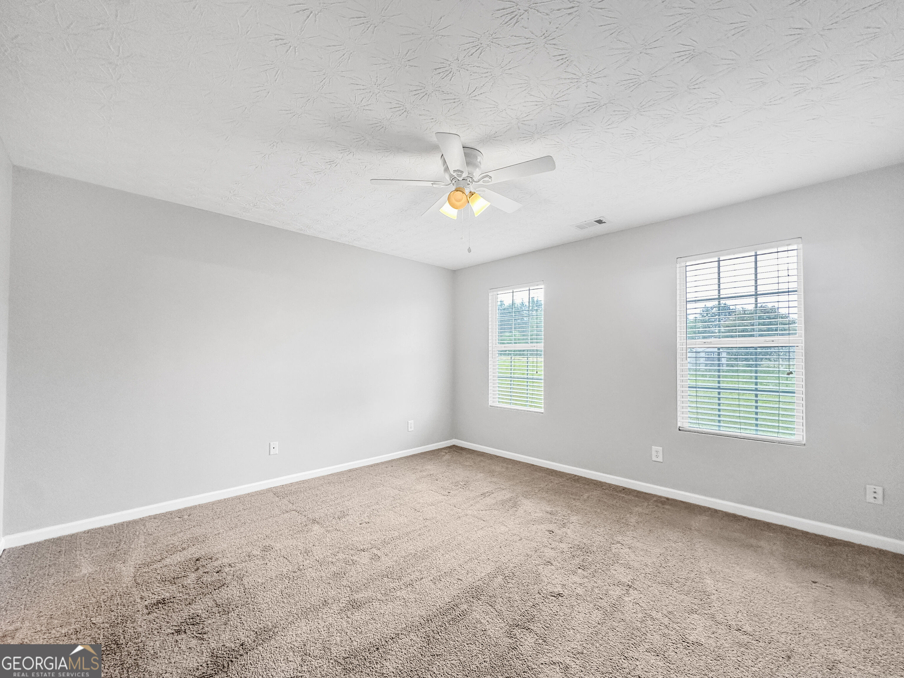 112 Tyler Way Property Photo 10