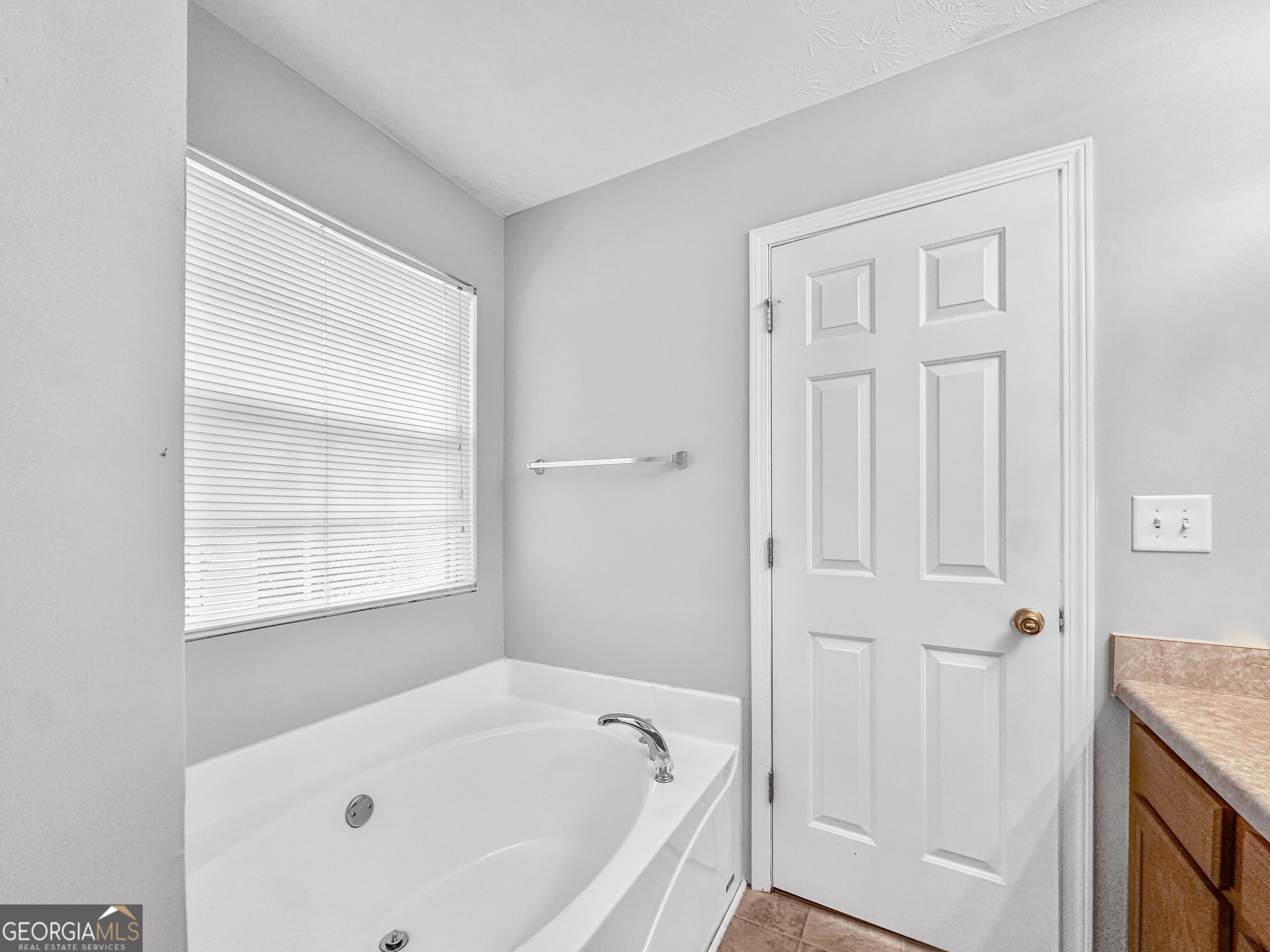 112 Tyler Way Property Photo 11
