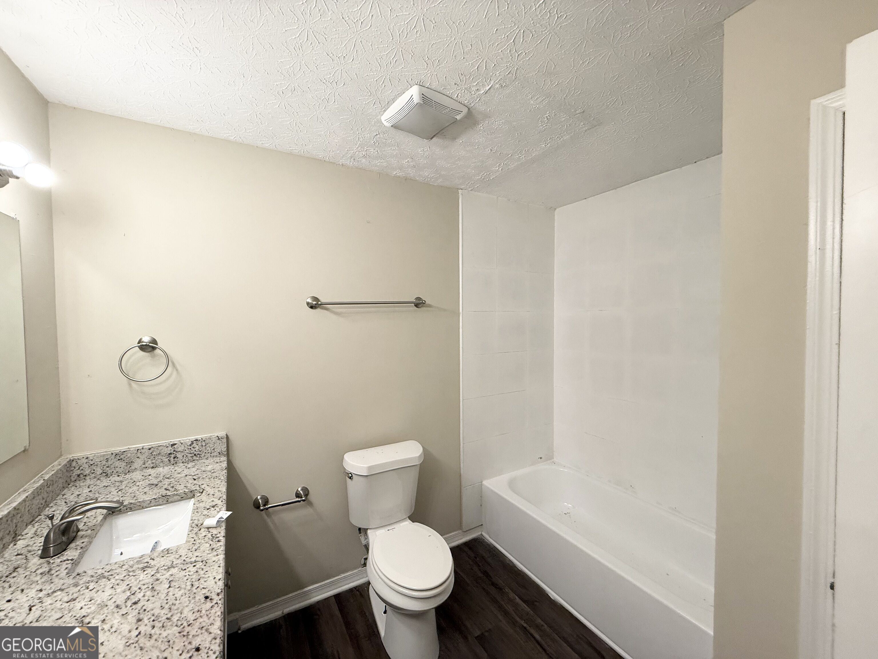 4101 Willow Ridge Road Property Photo 5