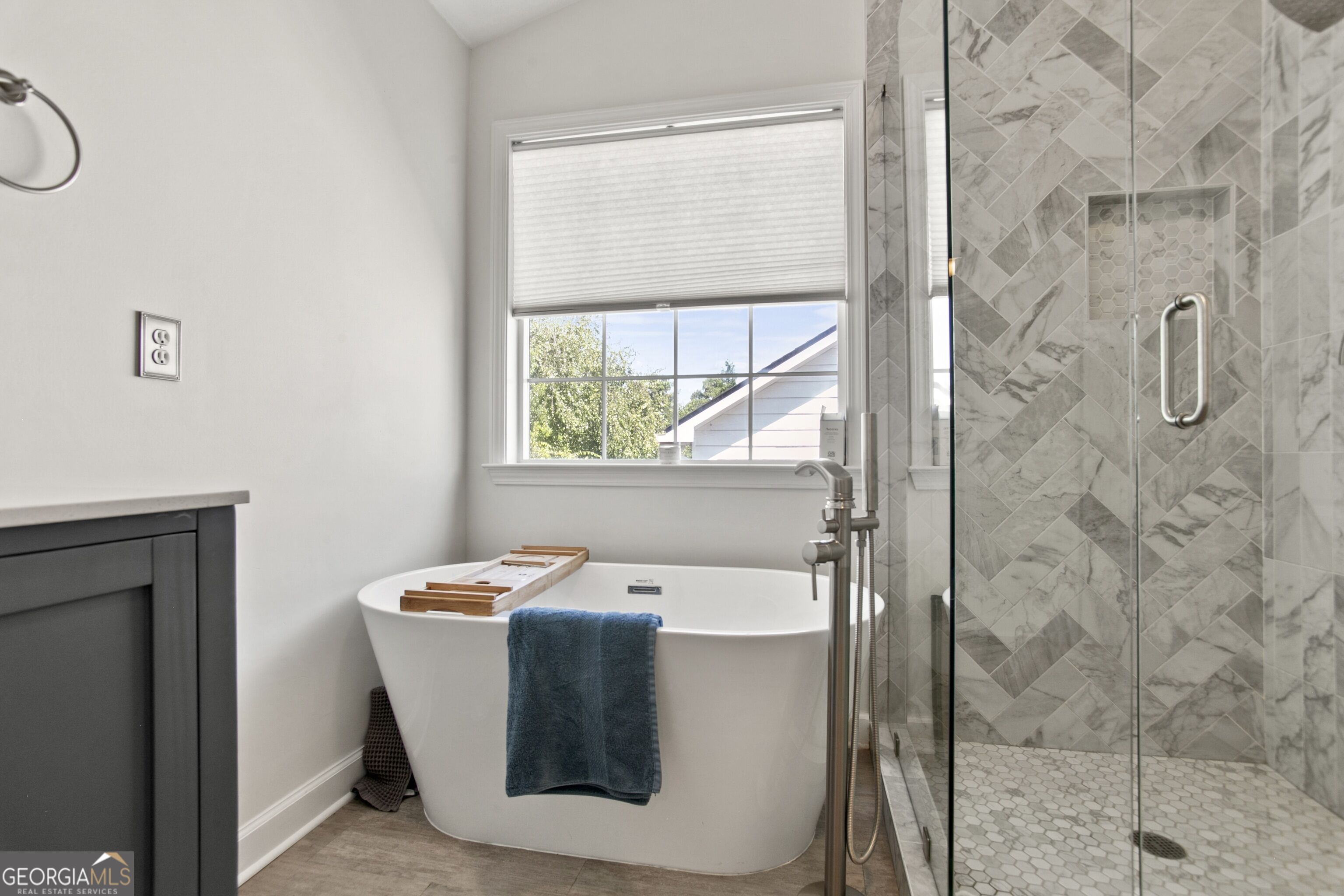 3645 Bancroft Main Nw Property Photo 28