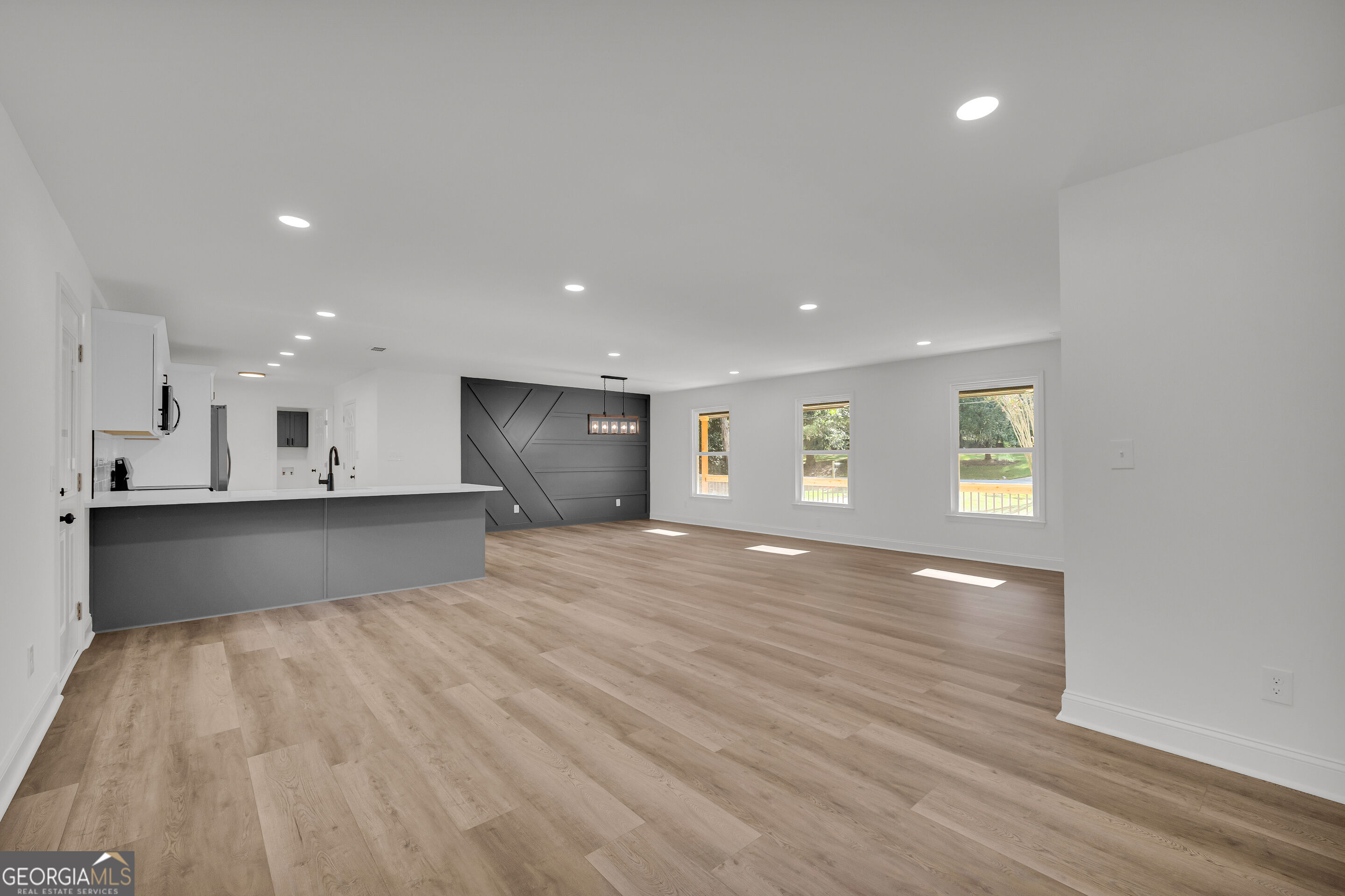 140 Benjamin Drive Property Photo 10