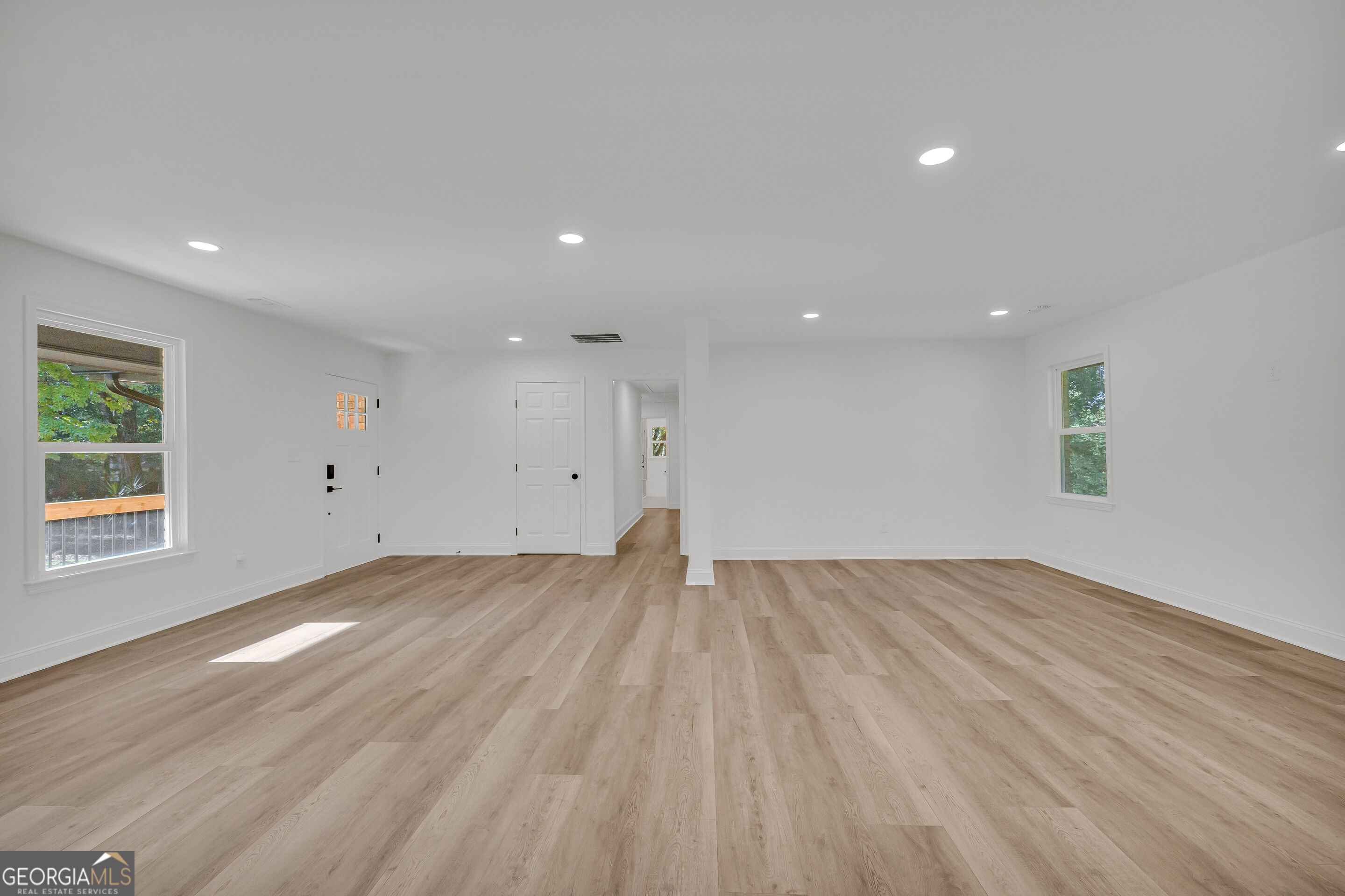 140 Benjamin Drive Property Photo 11