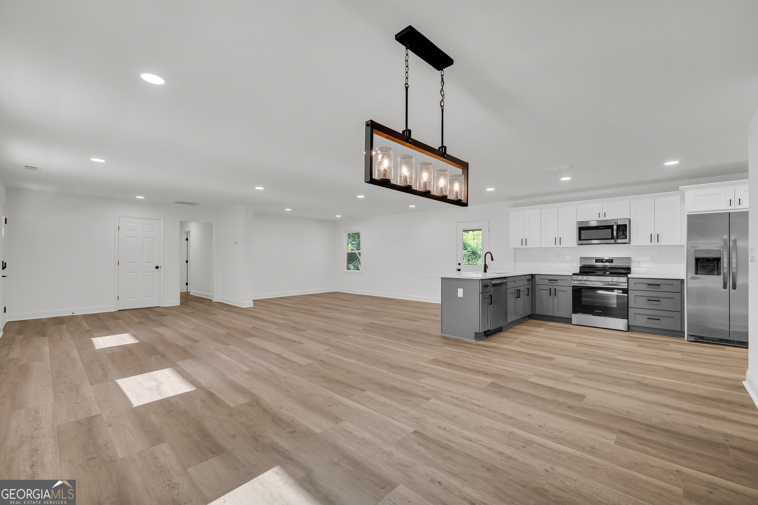 140 Benjamin Drive Property Photo 13
