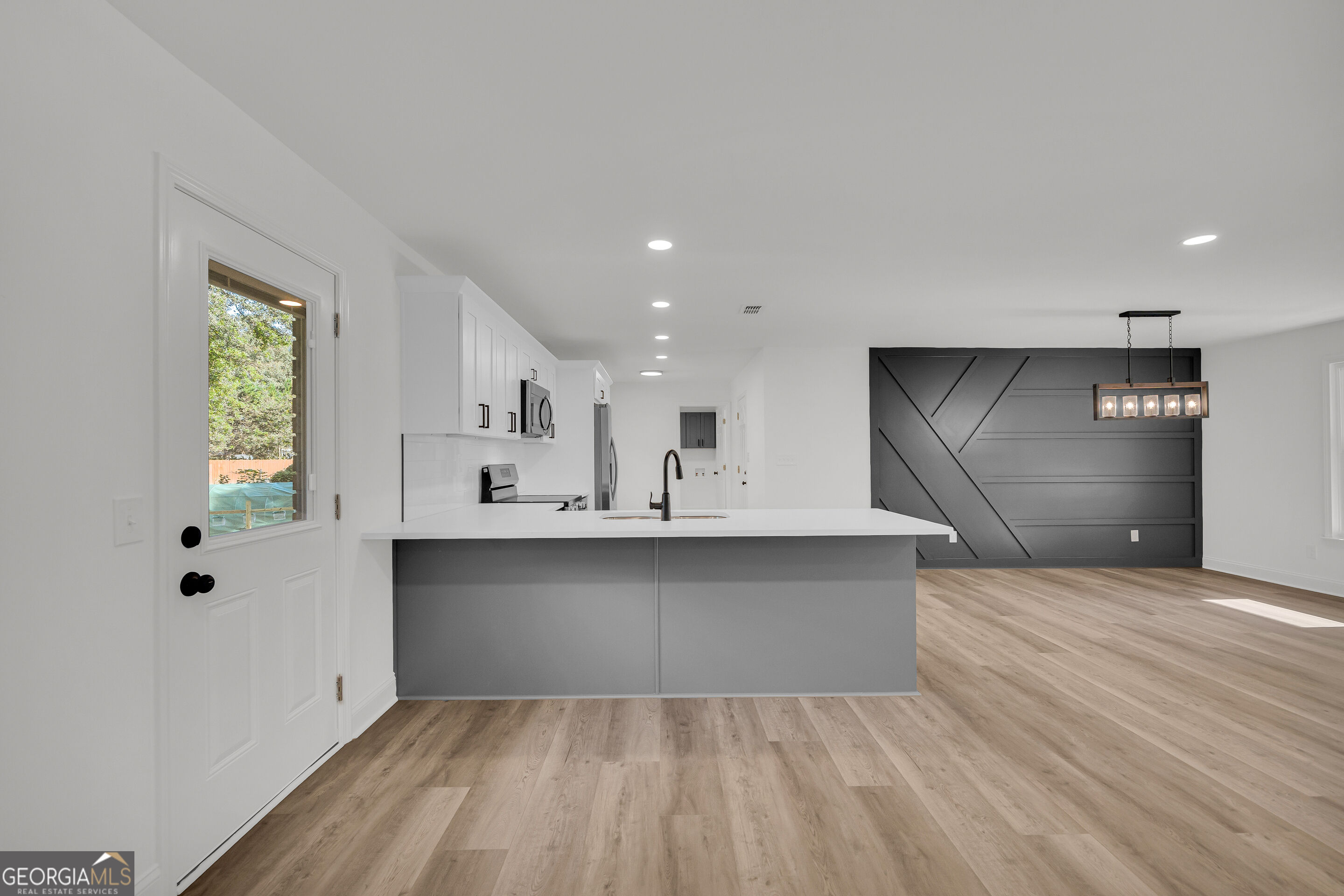 140 Benjamin Drive Property Photo 15