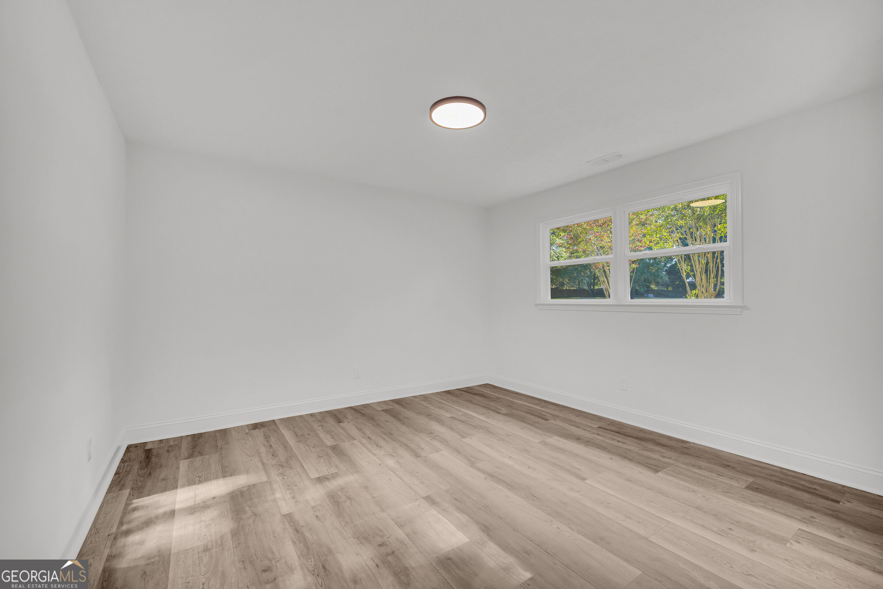 140 Benjamin Drive Property Photo 28