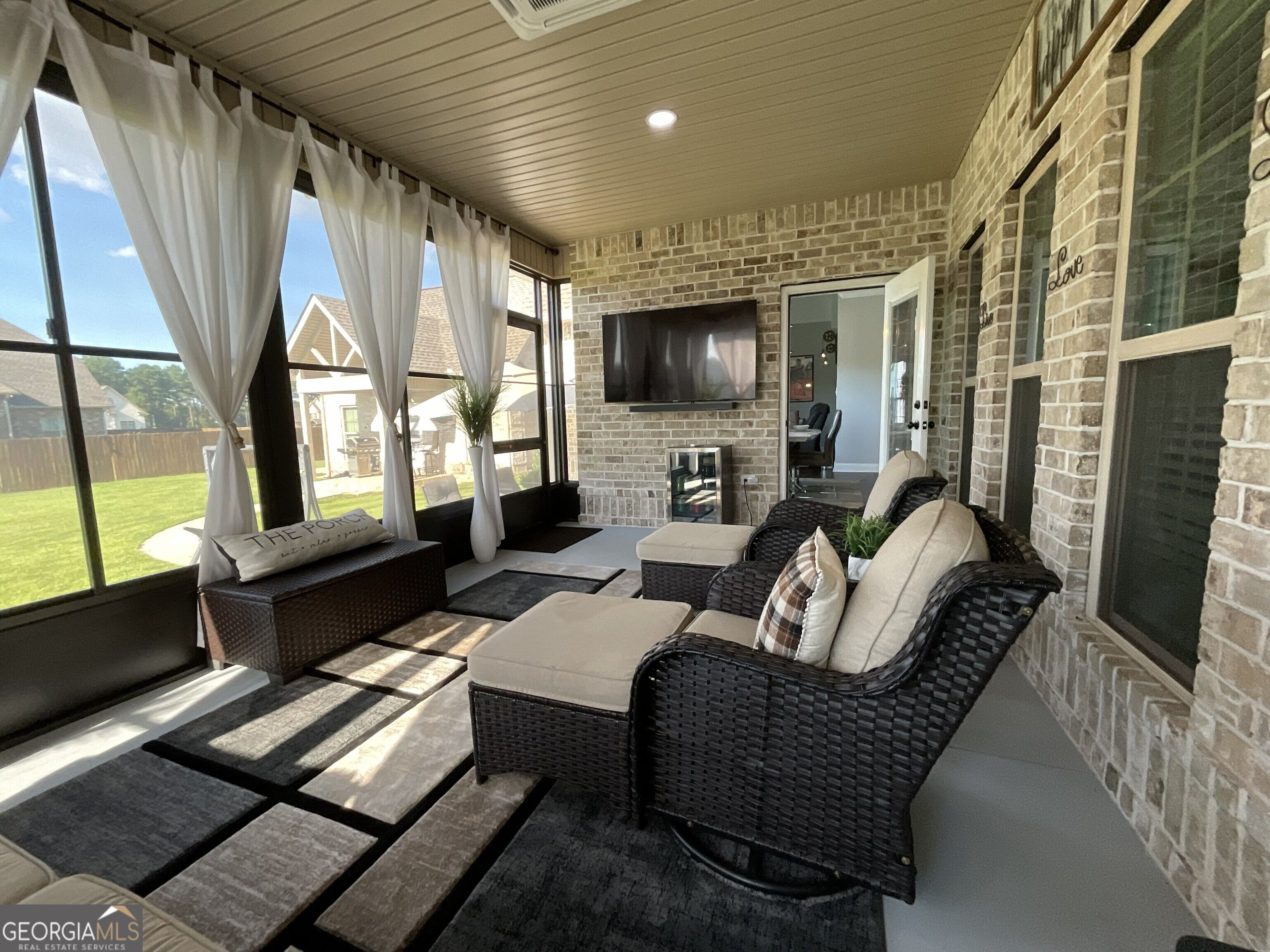 323 Woodlands Boulevard Property Photo 49