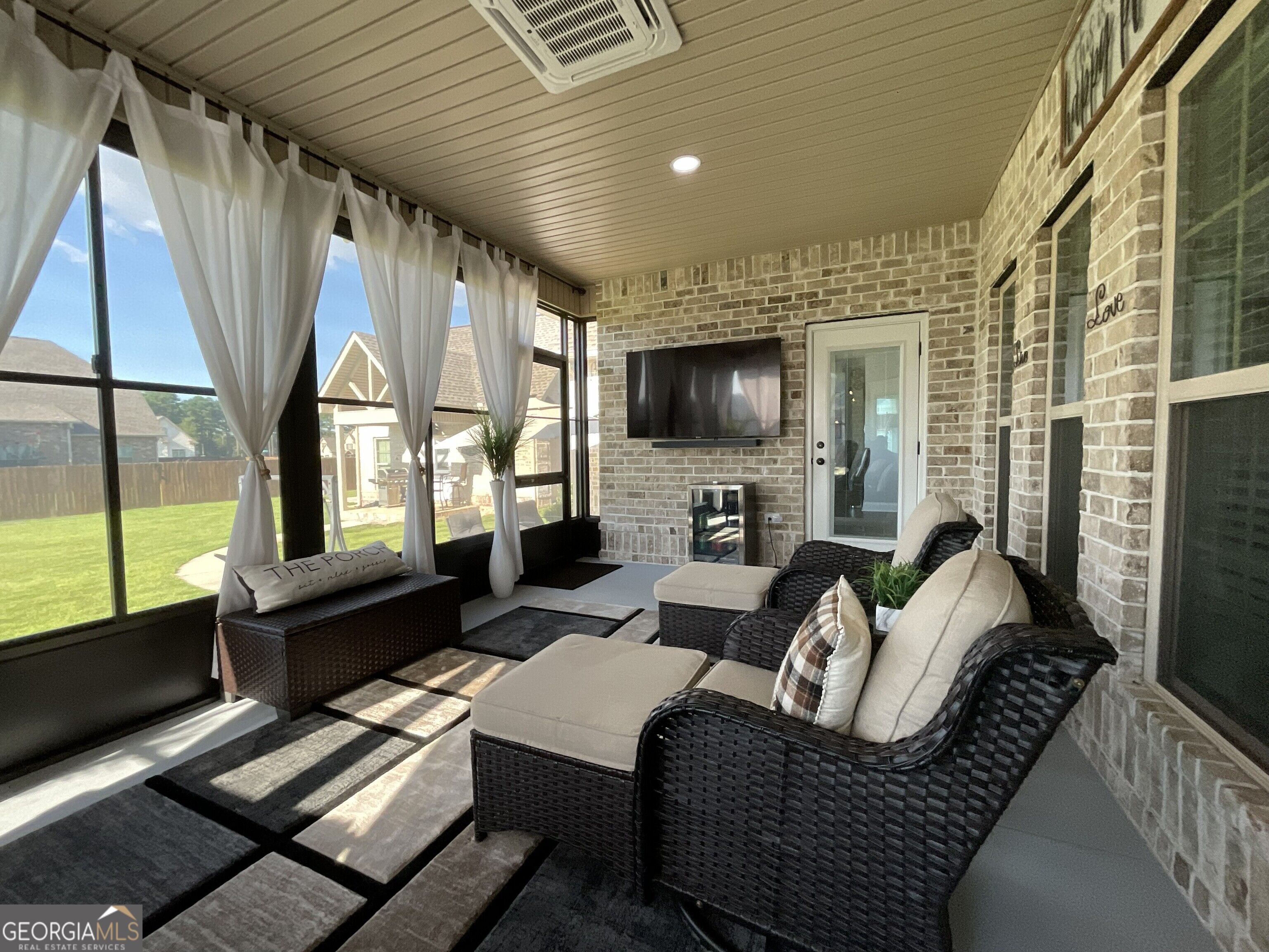 323 Woodlands Boulevard Property Photo 50