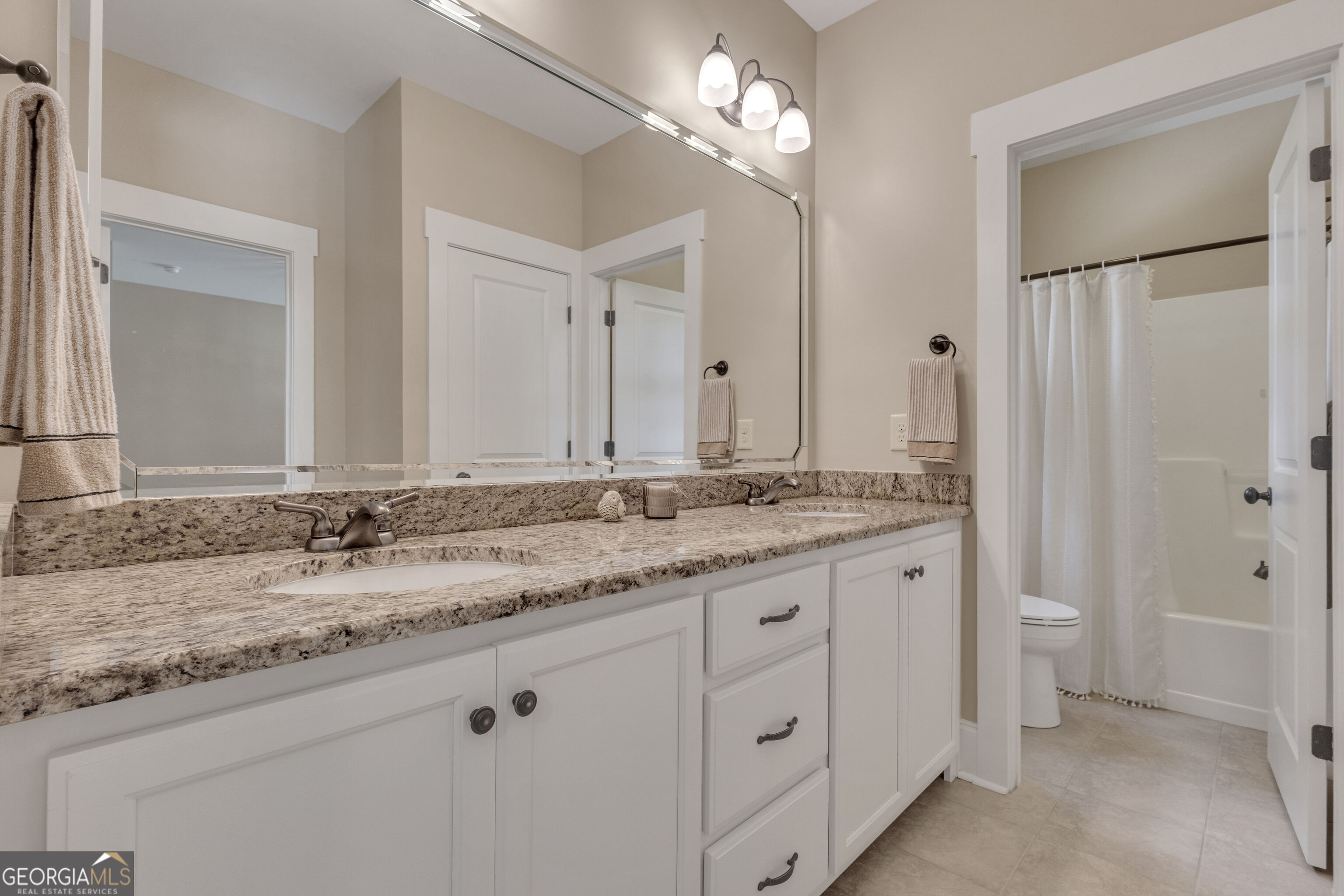 211 Northwynn Drive Property Photo 48