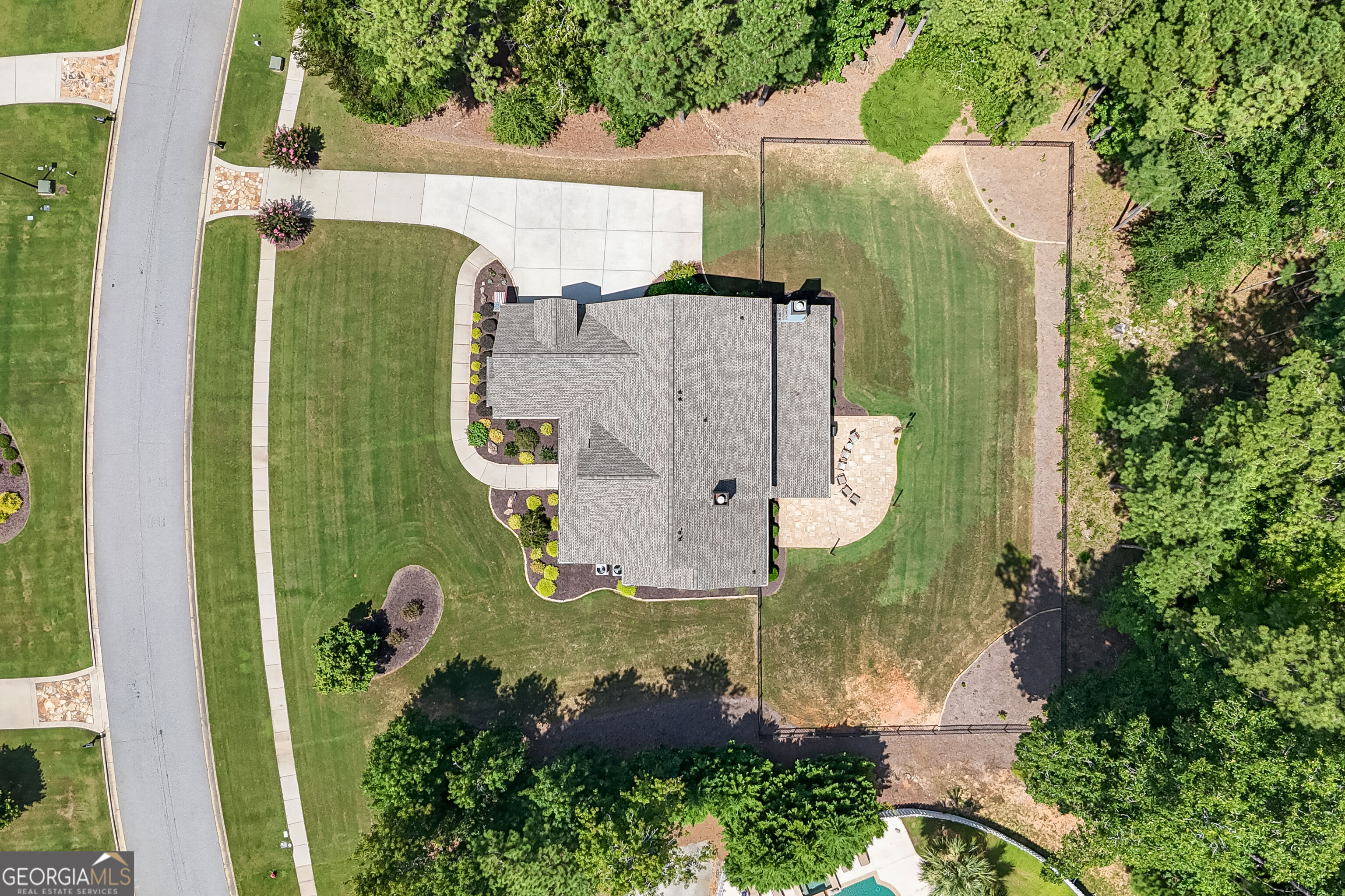 211 Northwynn Drive Property Photo 76