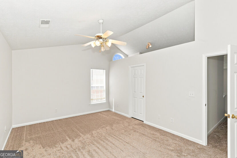 9880 Vista Circle Property Photo 8