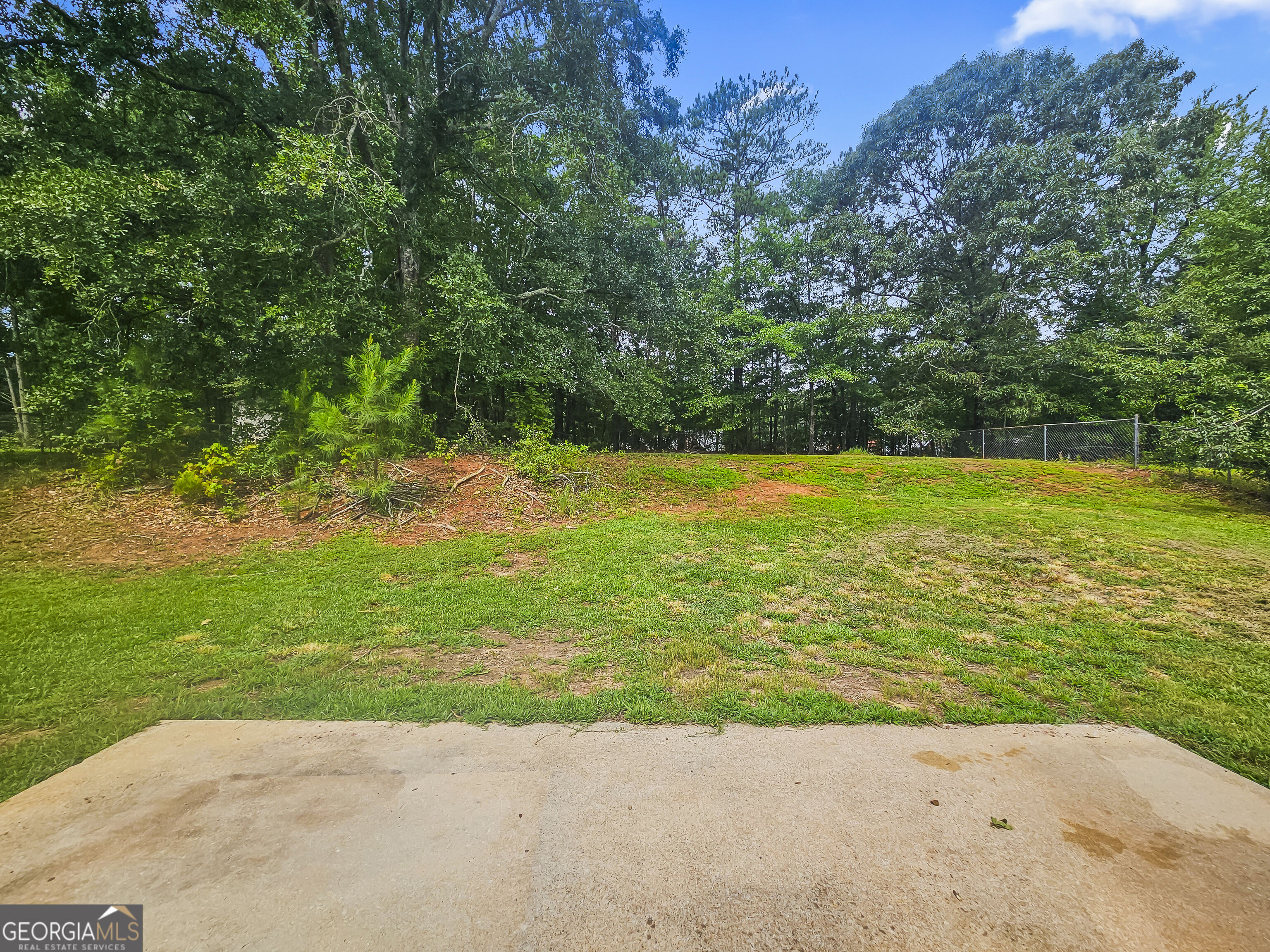 35 Chapman Way Property Photo 17