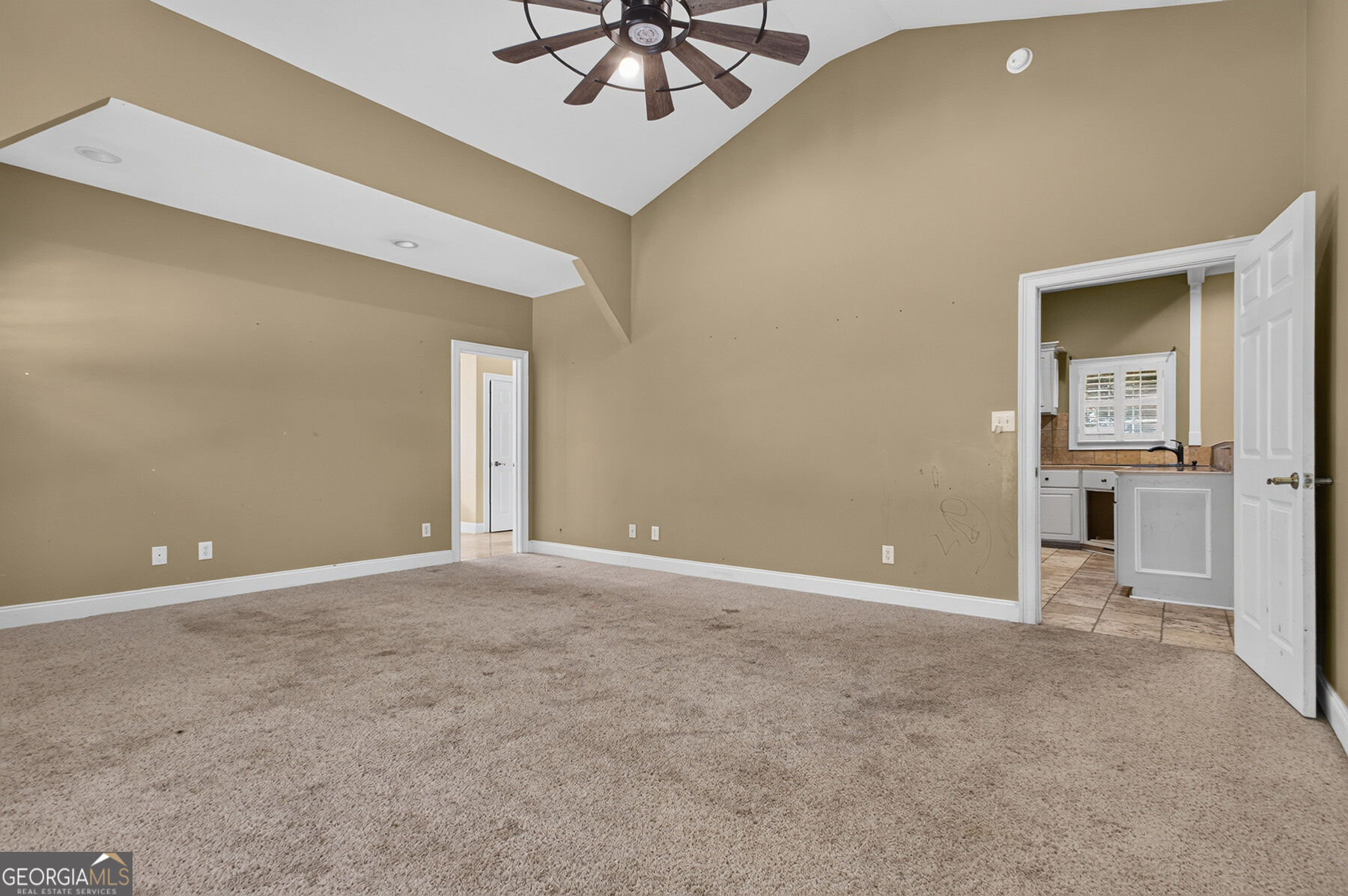 210 Loraine Forest Drive Property Photo 24