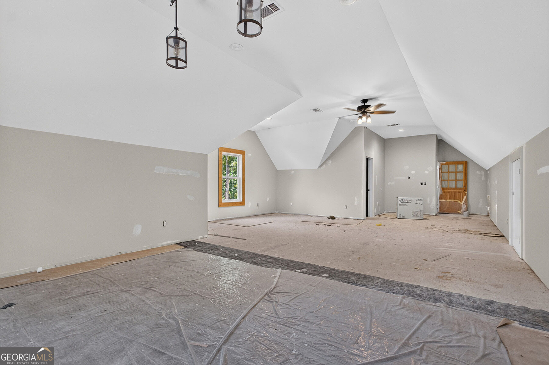 210 Loraine Forest Drive Property Photo 39
