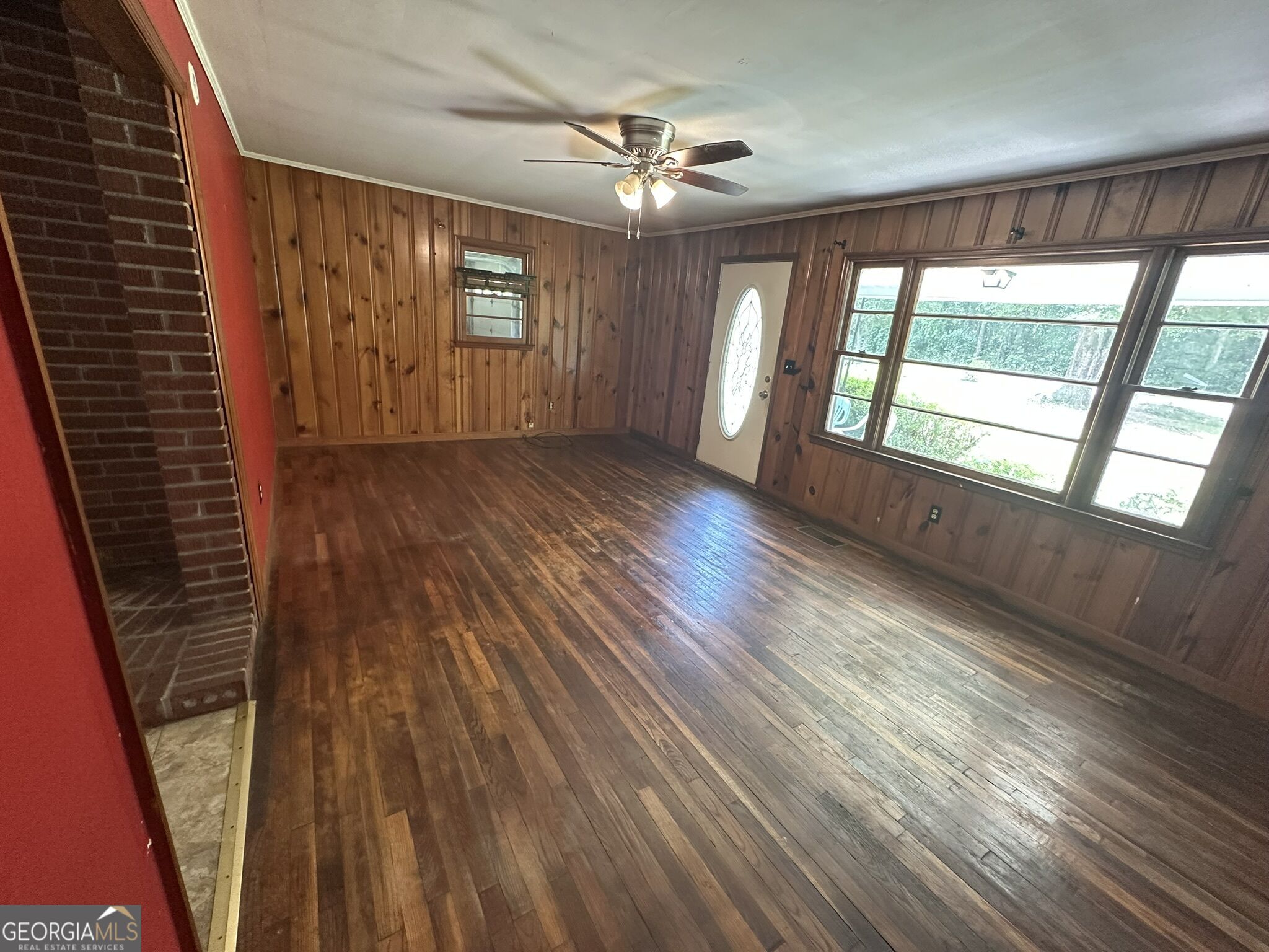 832 Buena Vista Drive Property Photo 2