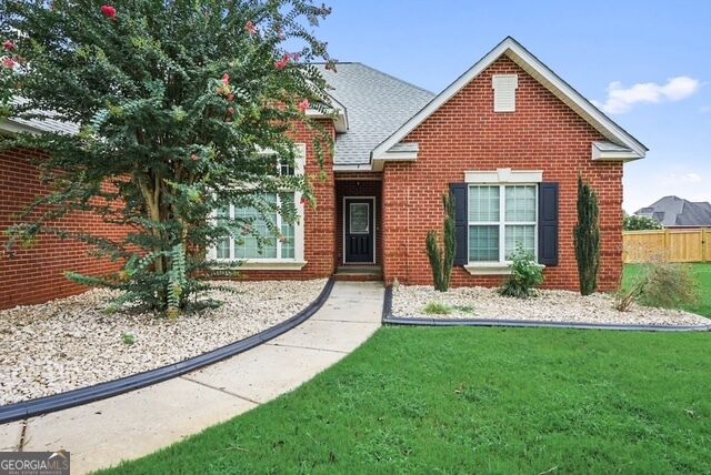 104 Flora Circle