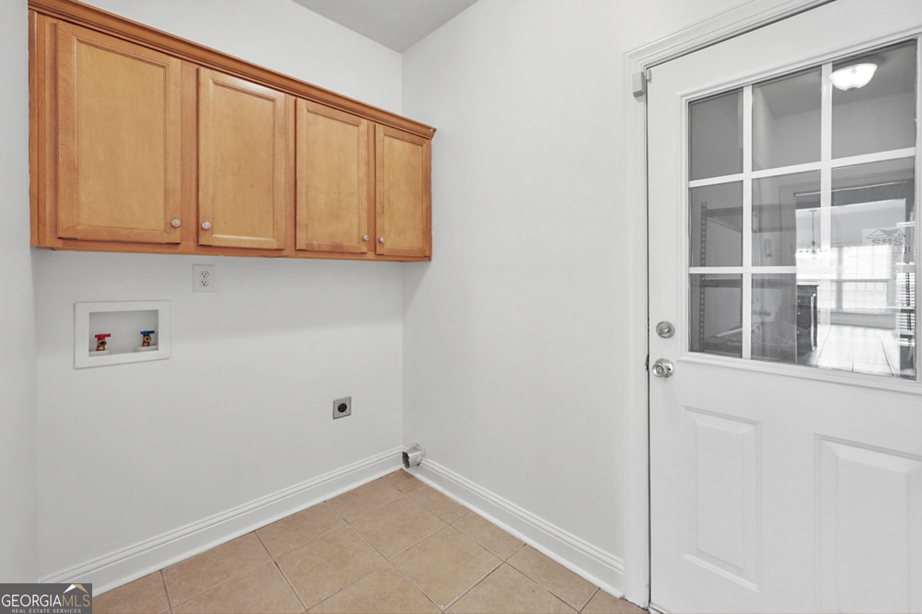 104 Flora Circle Property Photo 7