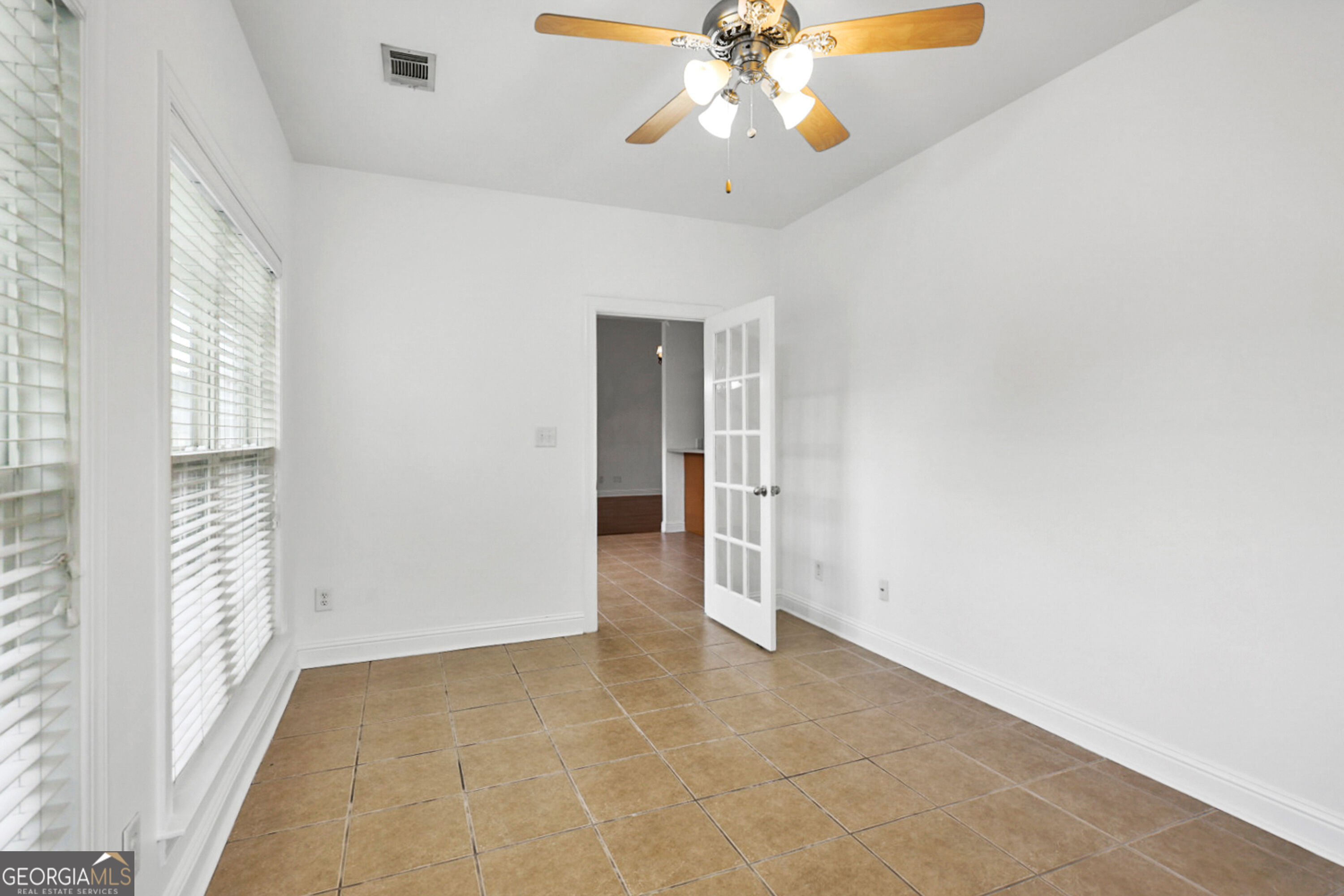 104 Flora Circle Property Photo 13