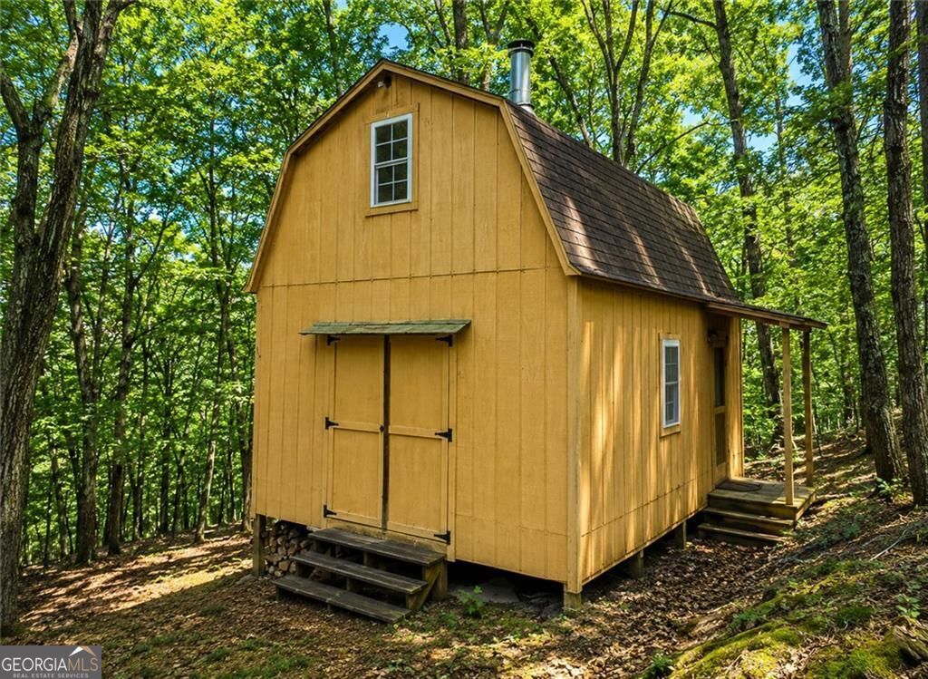 1356 Firetower Road Property Photo 2