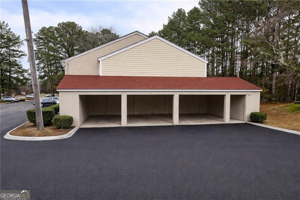 3575 Oakvale Road # 420 Property Photo 2