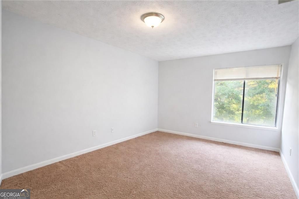 3575 Oakvale Road # 420 Property Photo 7