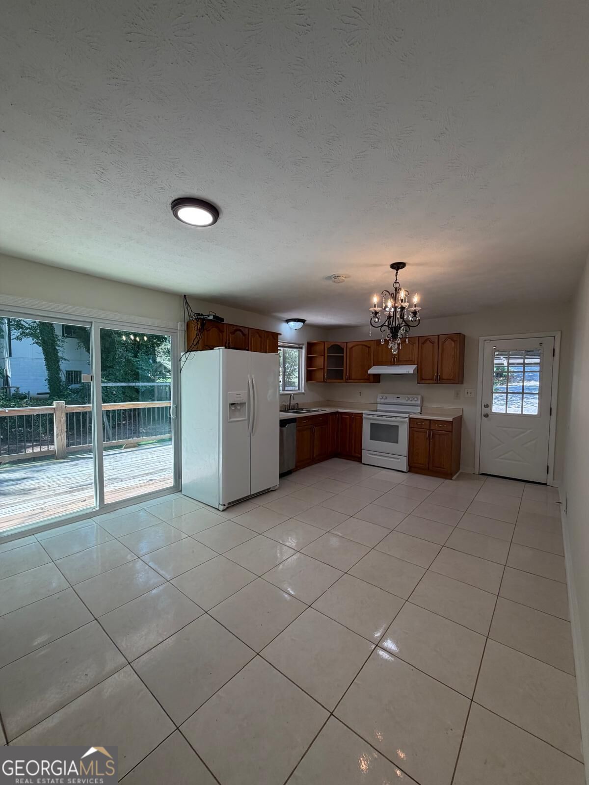 6892 Maddox Road Property Photo 5
