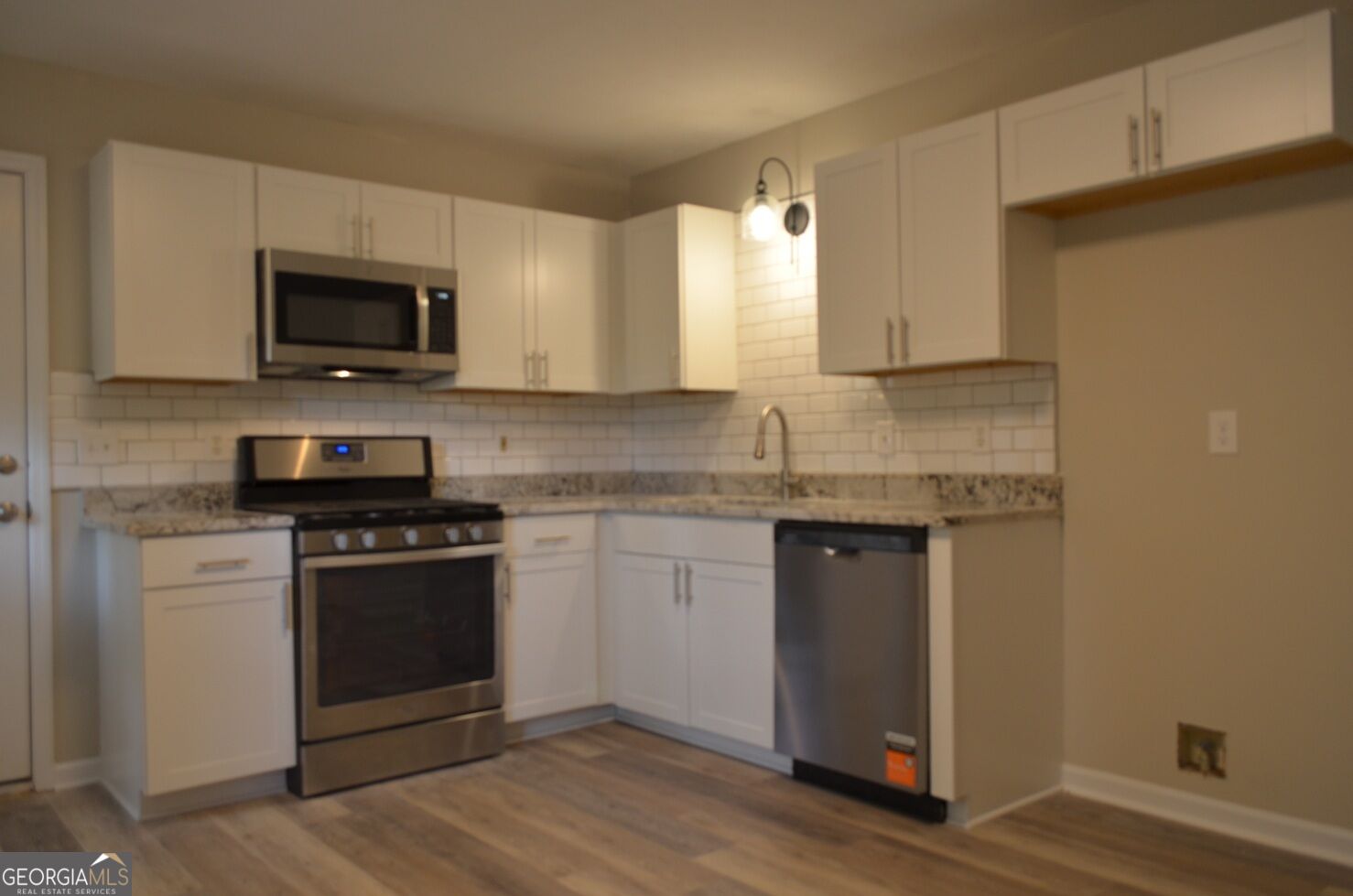 238 Freeman Avenue Property Photo 7