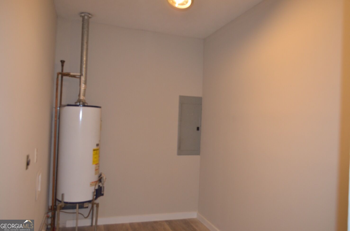 238 Freeman Avenue Property Photo 9