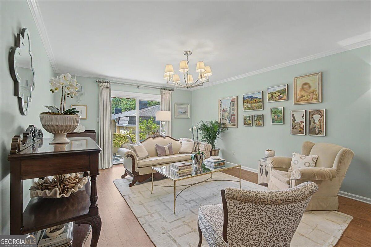 5400 Roswell Road # P1 Property Photo 3