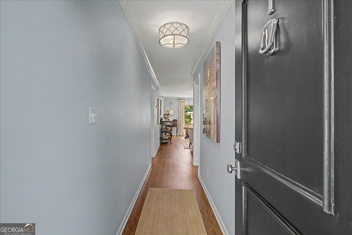 5400 Roswell Road # P1 Property Photo 10