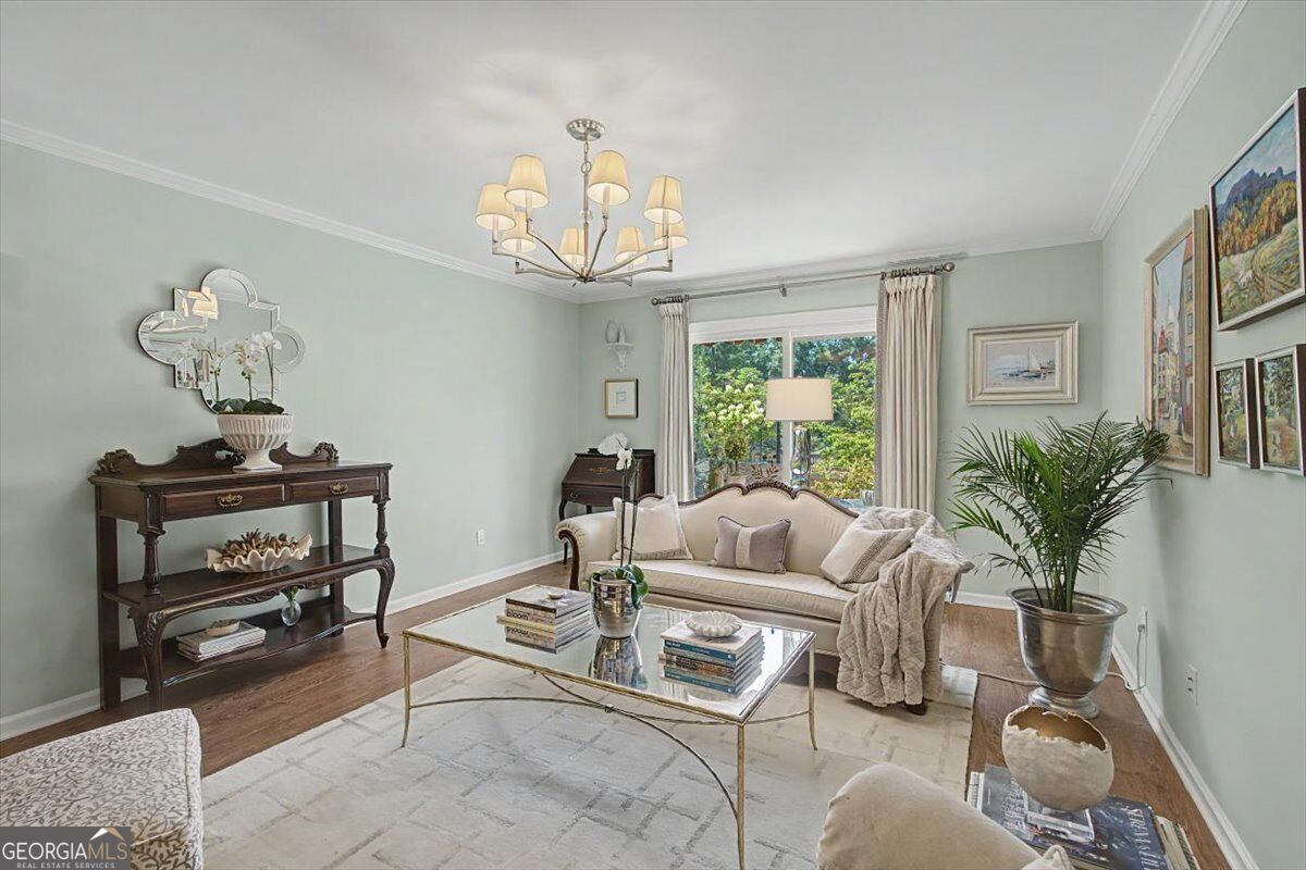 5400 Roswell Road # P1 Property Photo 12