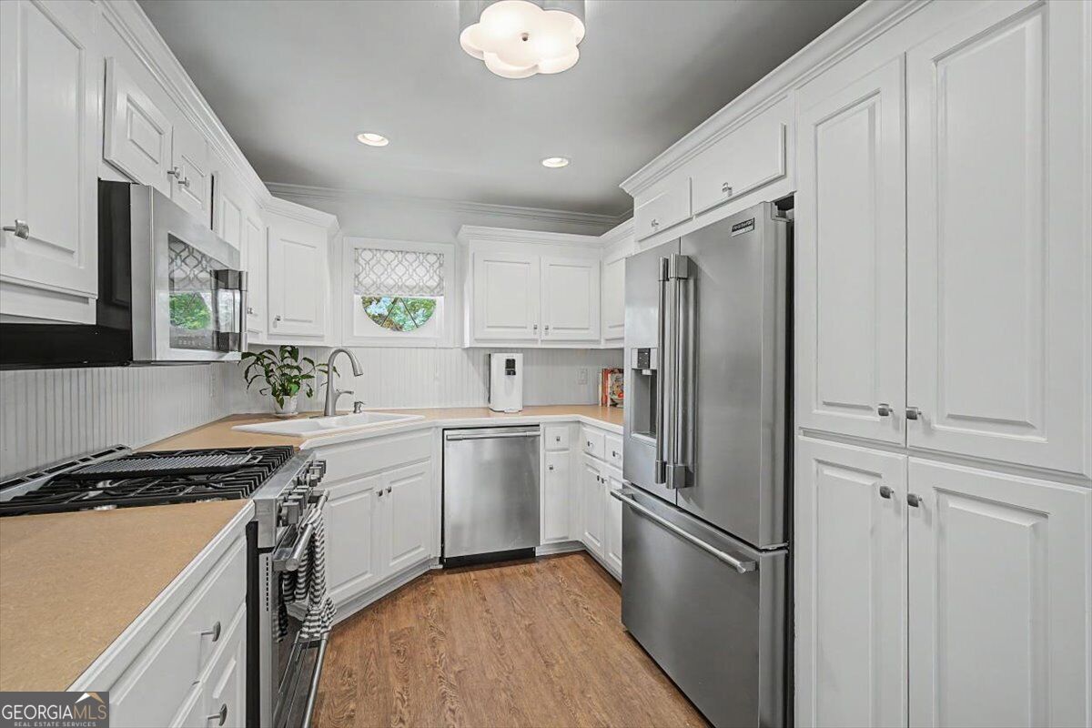 5400 Roswell Road # P1 Property Photo 16