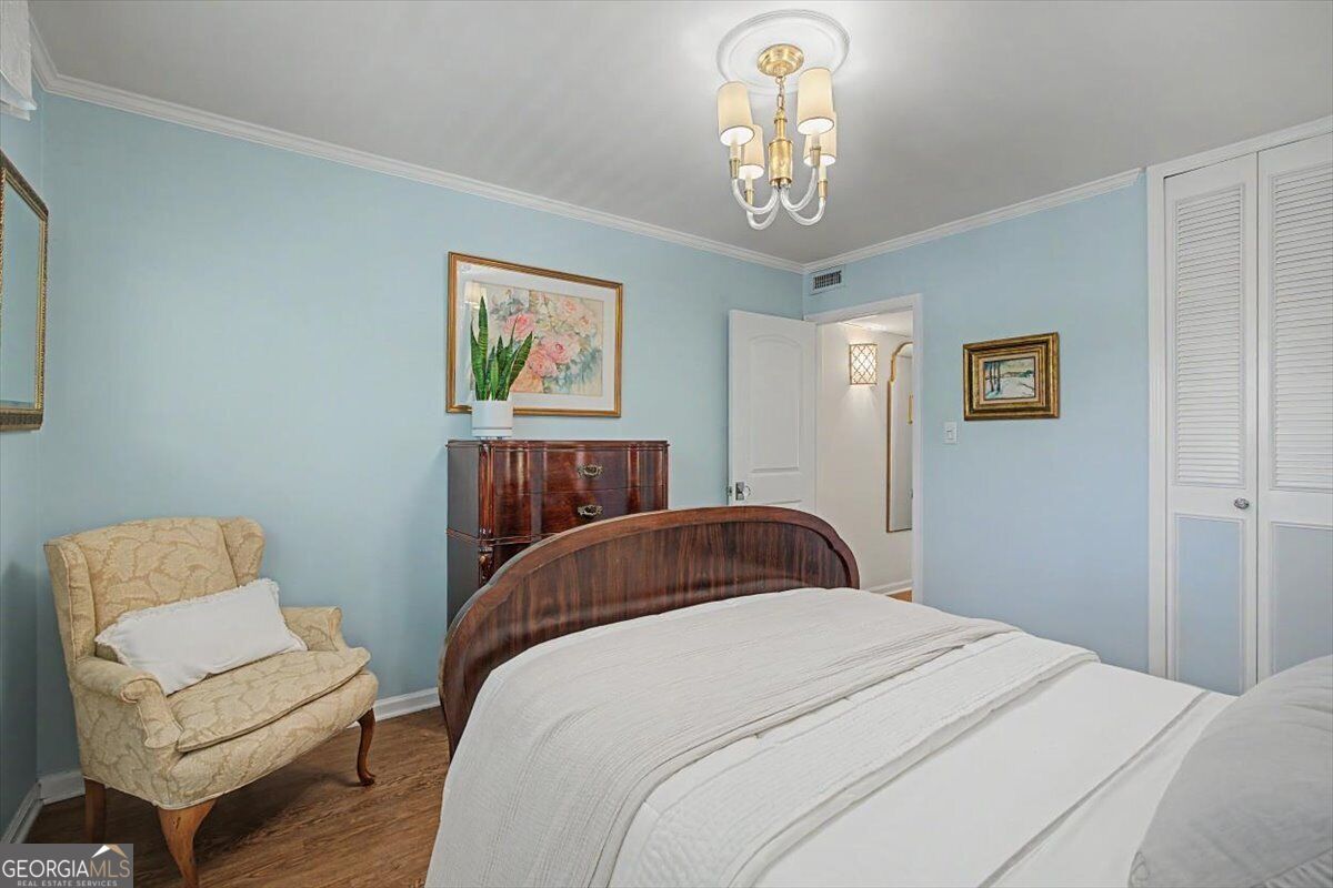 5400 Roswell Road # P1 Property Photo 22