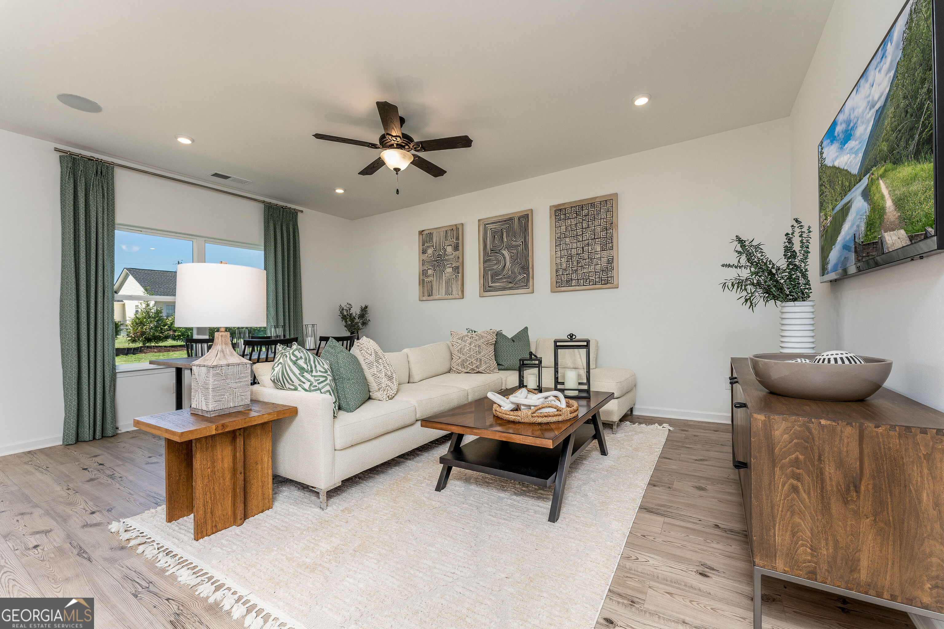 212 Park Bench Way Lot D70 Property Photo 7