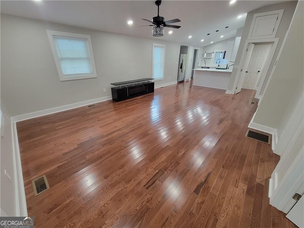 768 Fourth Street Property Photo 19