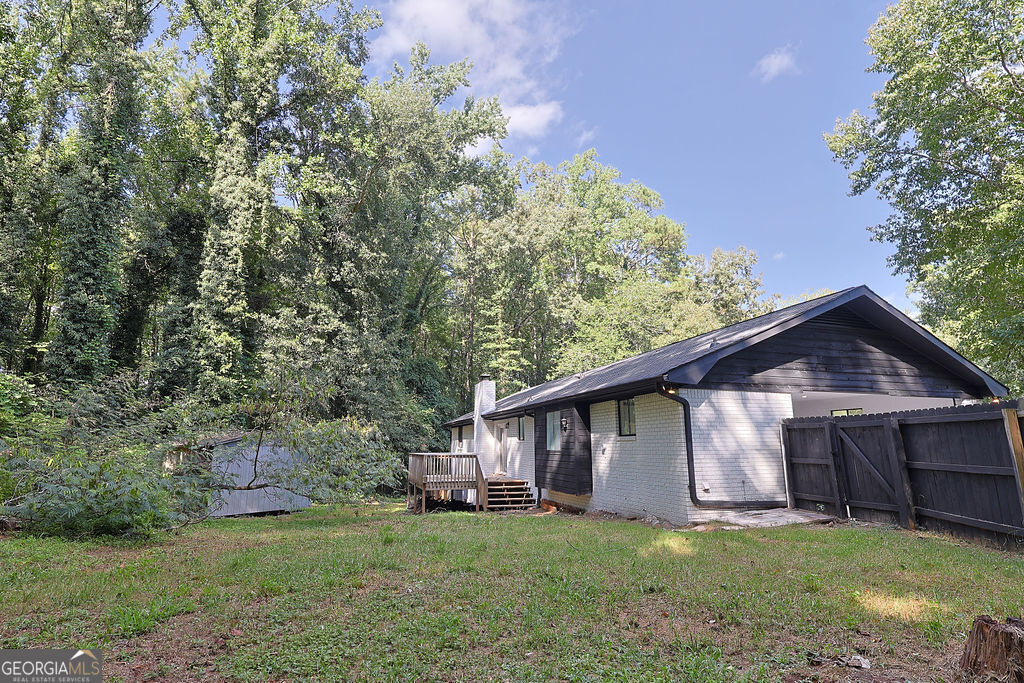 949 Marion Court Property Photo 7