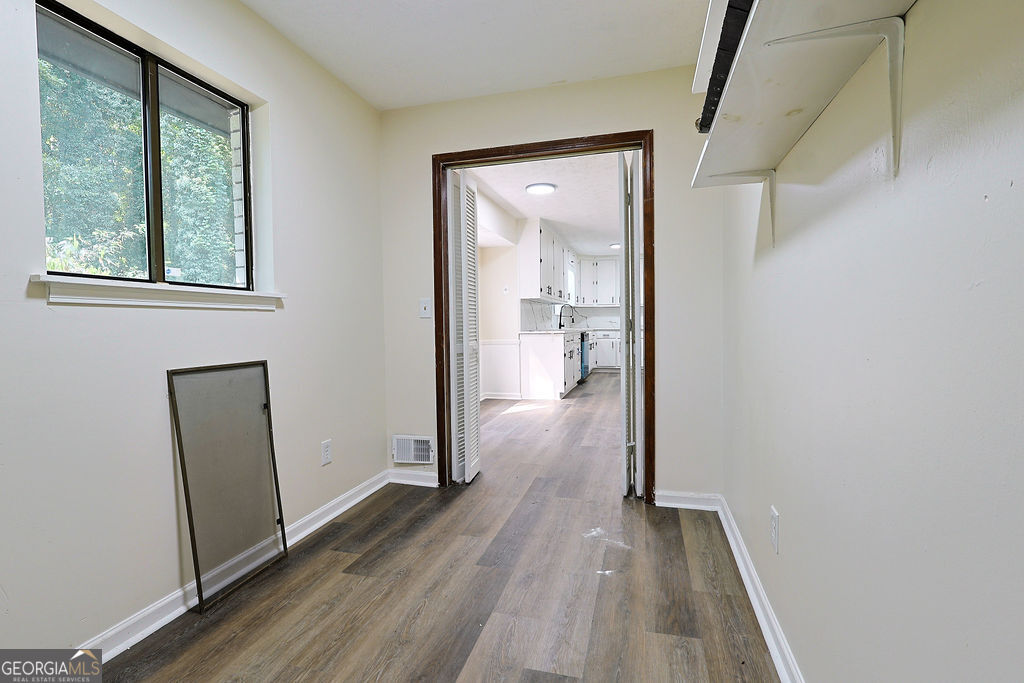 949 Marion Court Property Photo 18