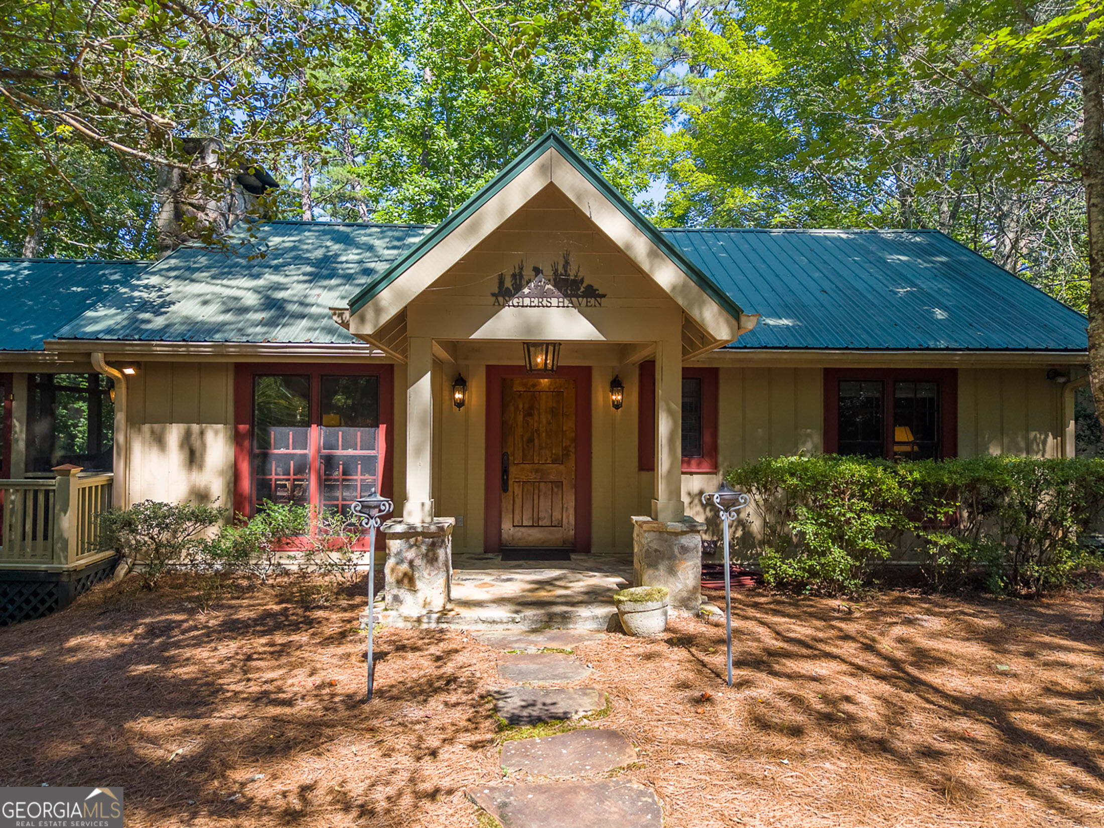 2126 Burton Dam Road Property Photo 2