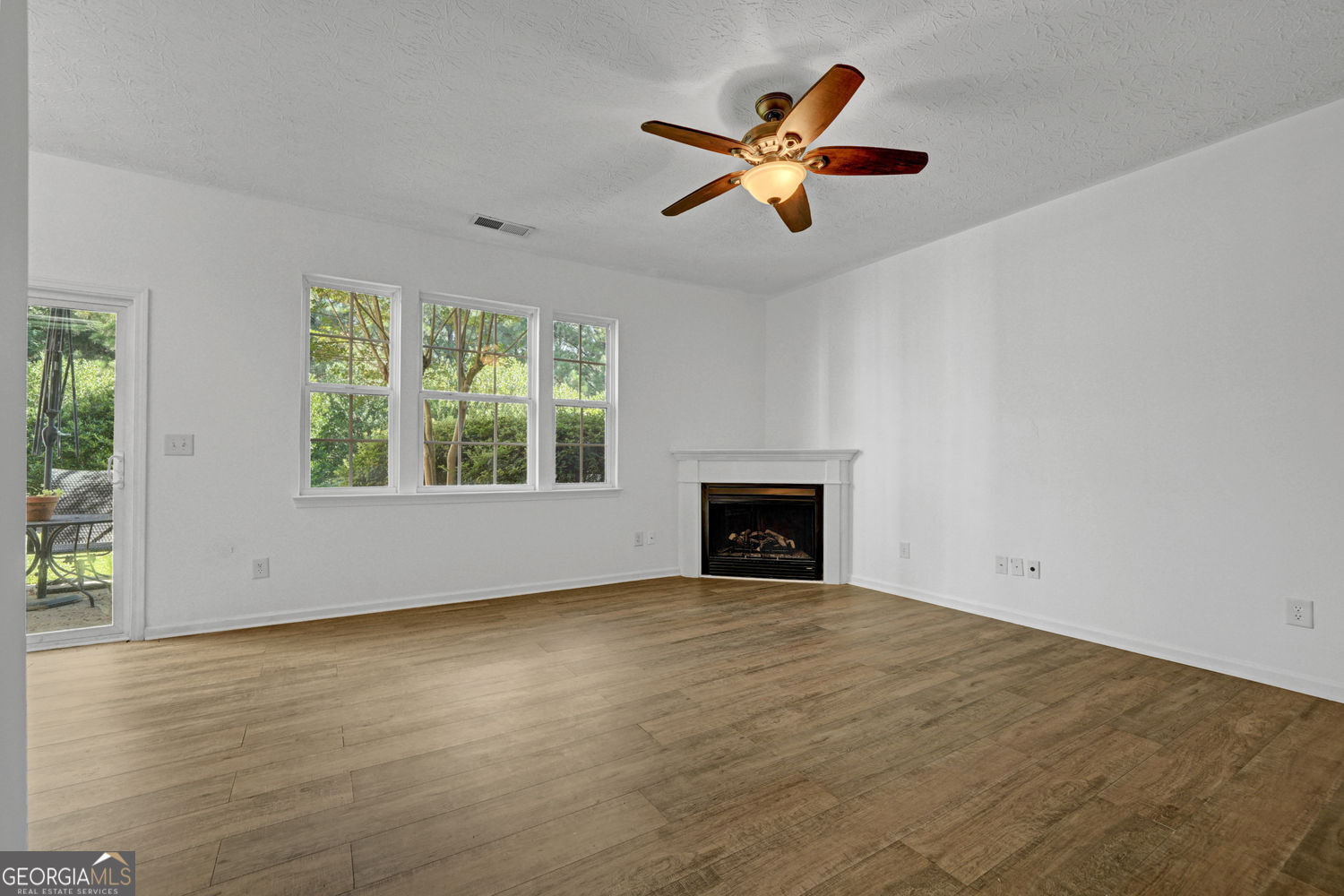 2266 Baker Station Drive Property Photo 3