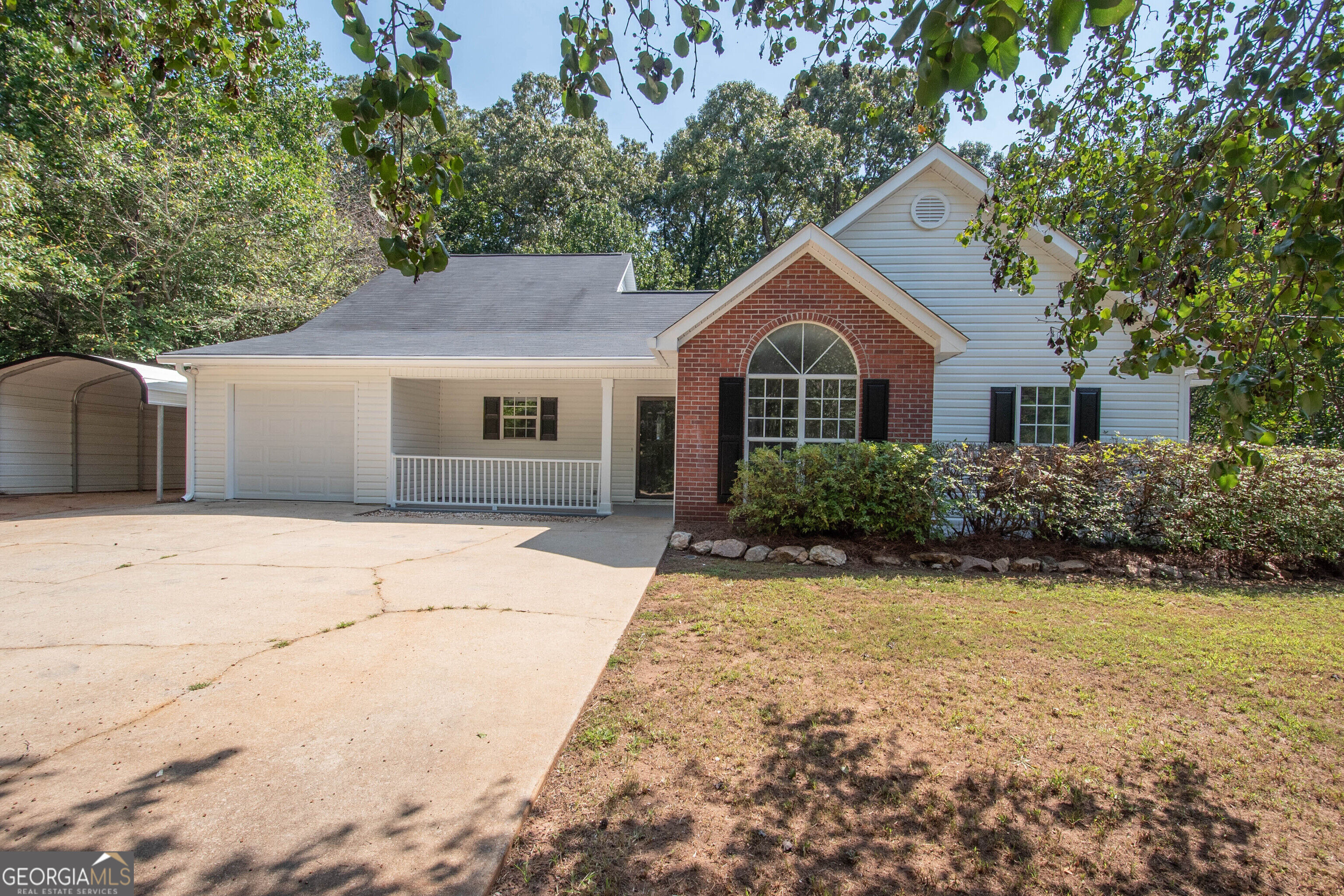 145 Edgemont Drive Property Photo 1