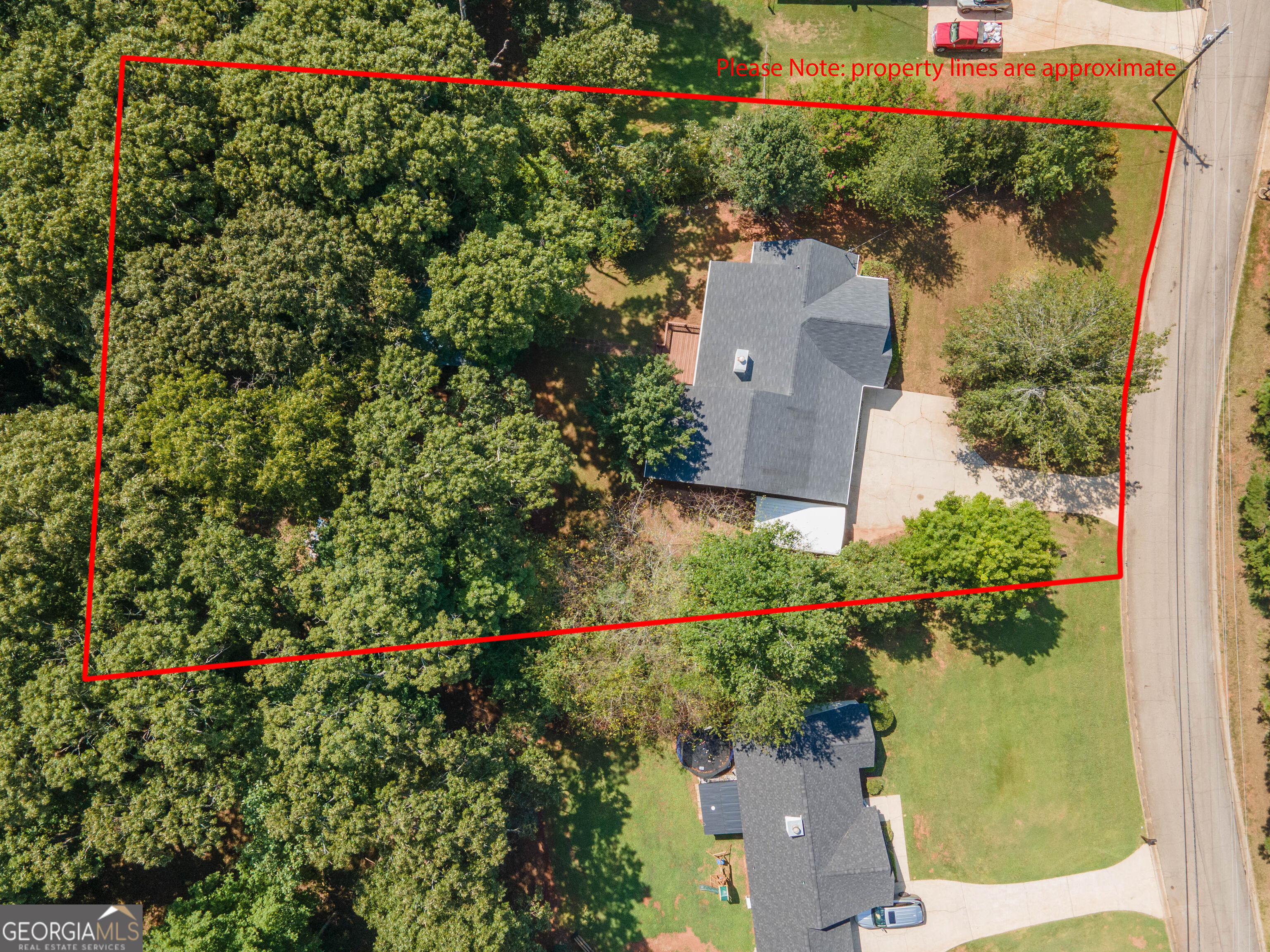 145 Edgemont Drive Property Photo 3