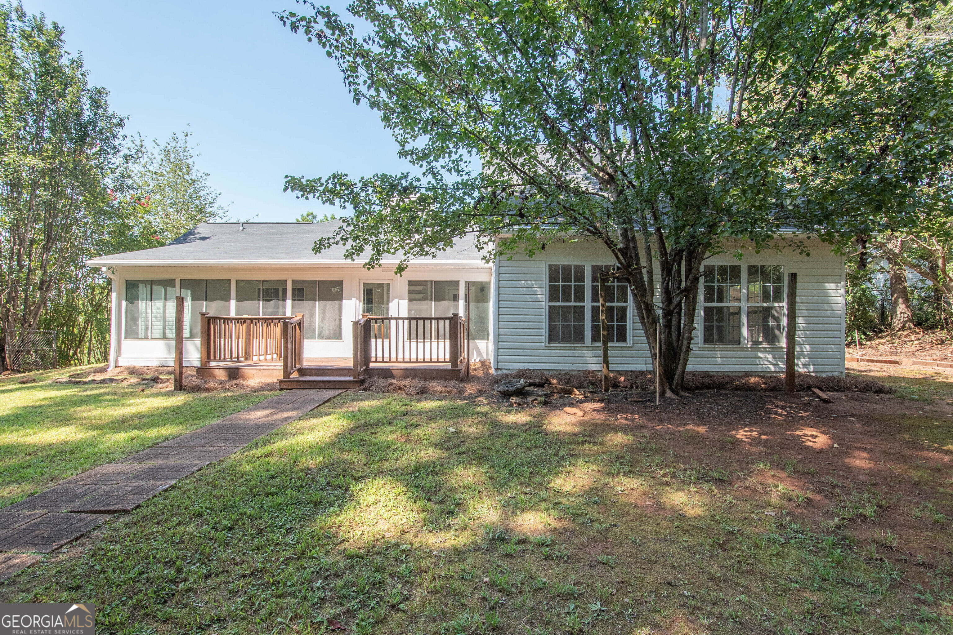 145 Edgemont Drive Property Photo 45
