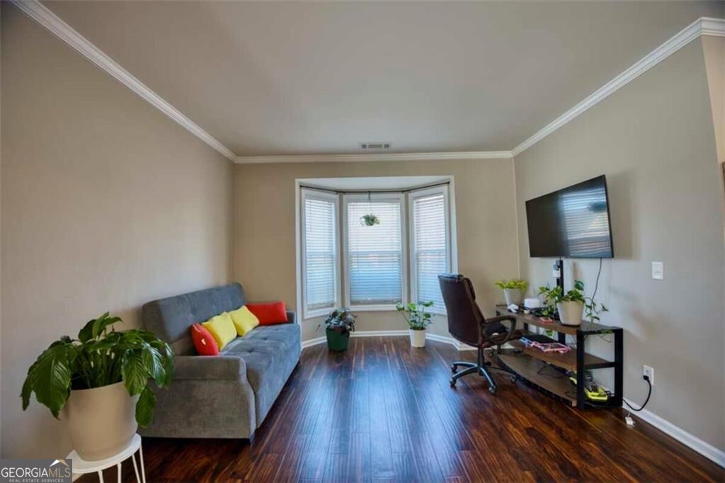 2364 Allsborough Way Property Photo 5