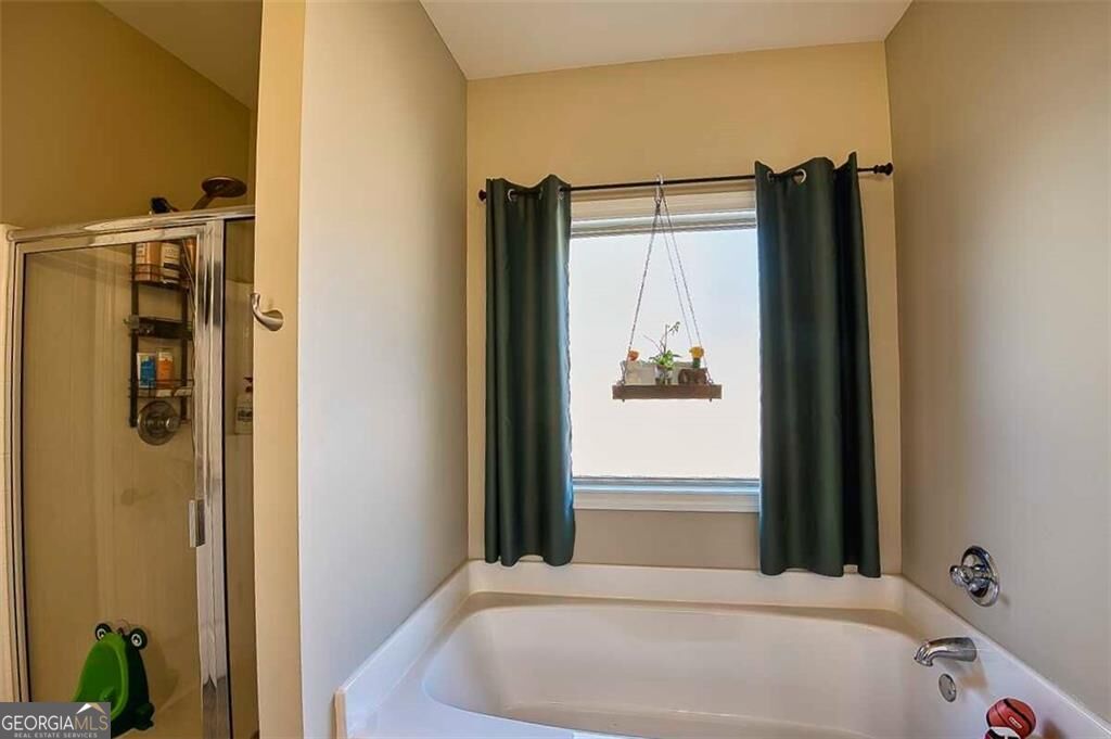 2364 Allsborough Way Property Photo 23
