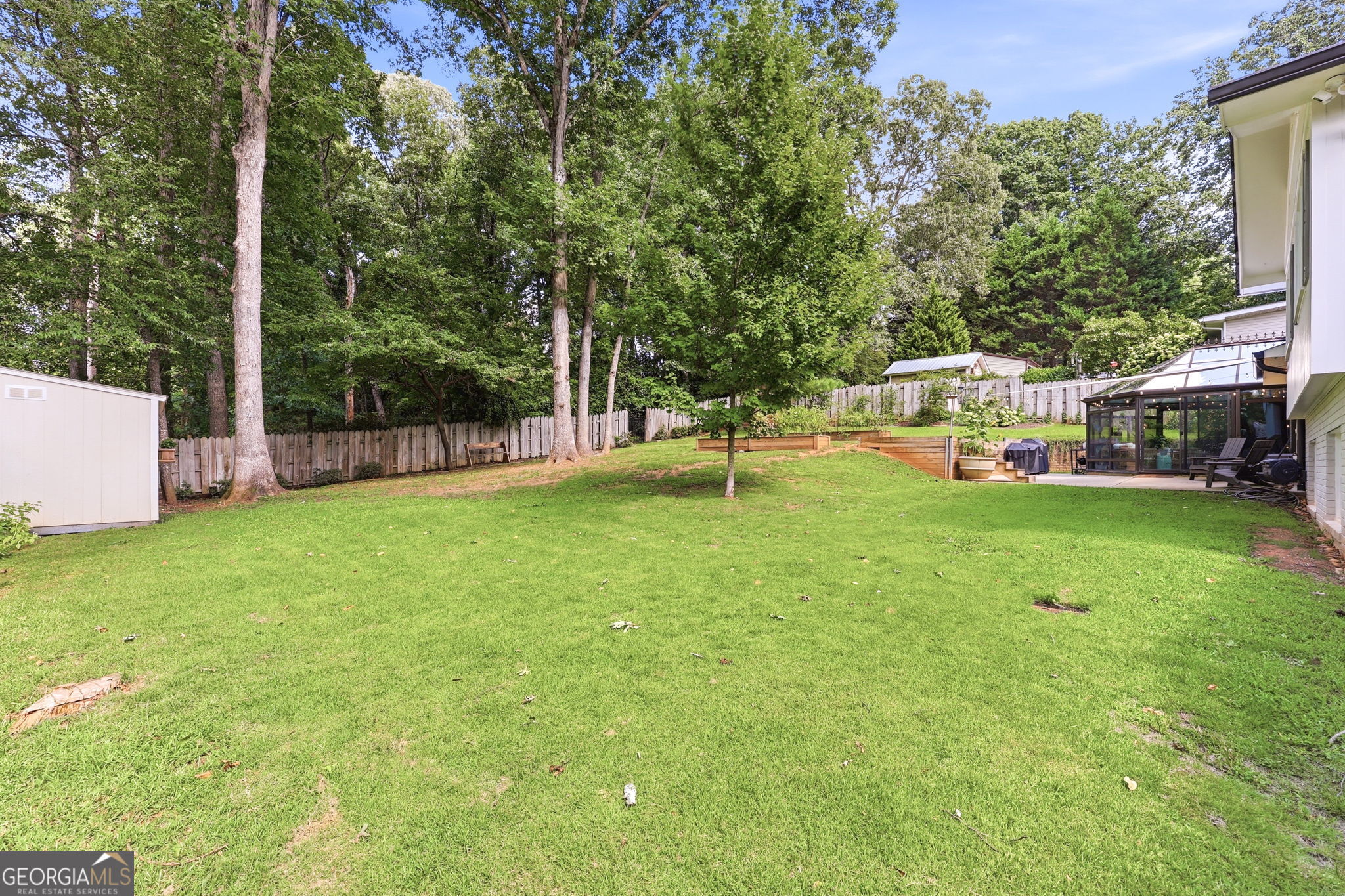 670 Robinhood Trail Property Photo 43