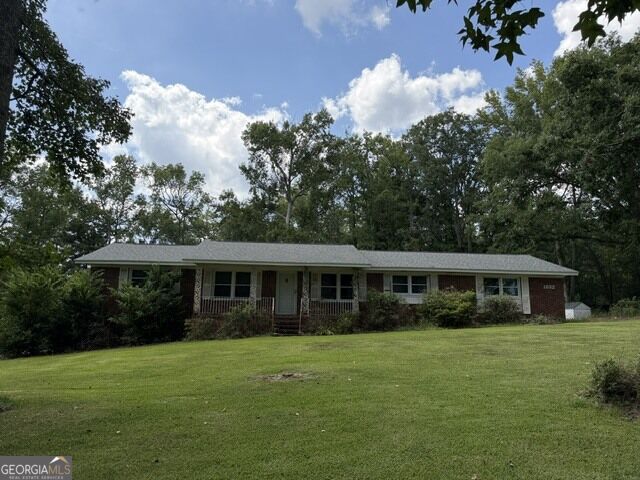 1032 Central Road Property Photo 2