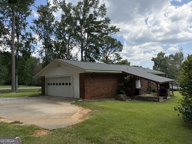 1032 Central Road Property Photo 9